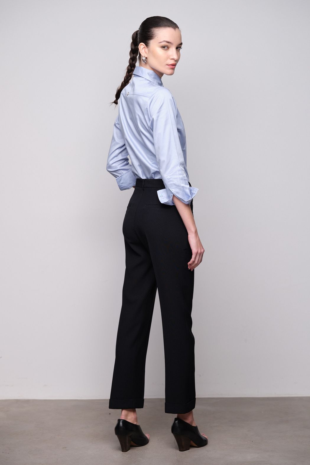 Calça Crepe Patou Preto Fabia 
