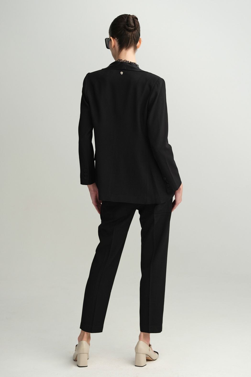 Blazer Crepe Patou Preto Fabiana