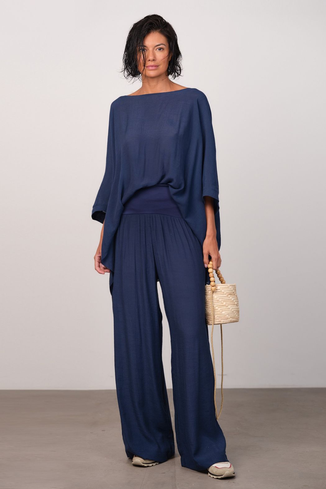 Blusa Musseline Marinho Valentina