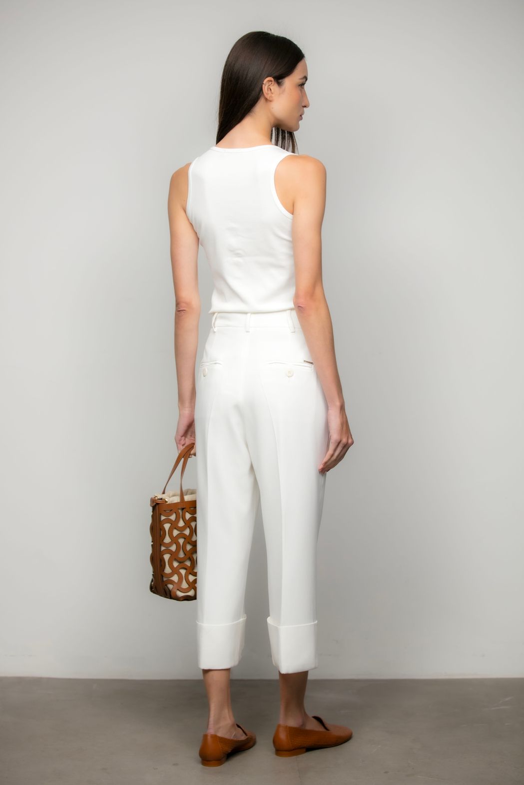 Calça Cropped Crepe Patou Off White Roberta