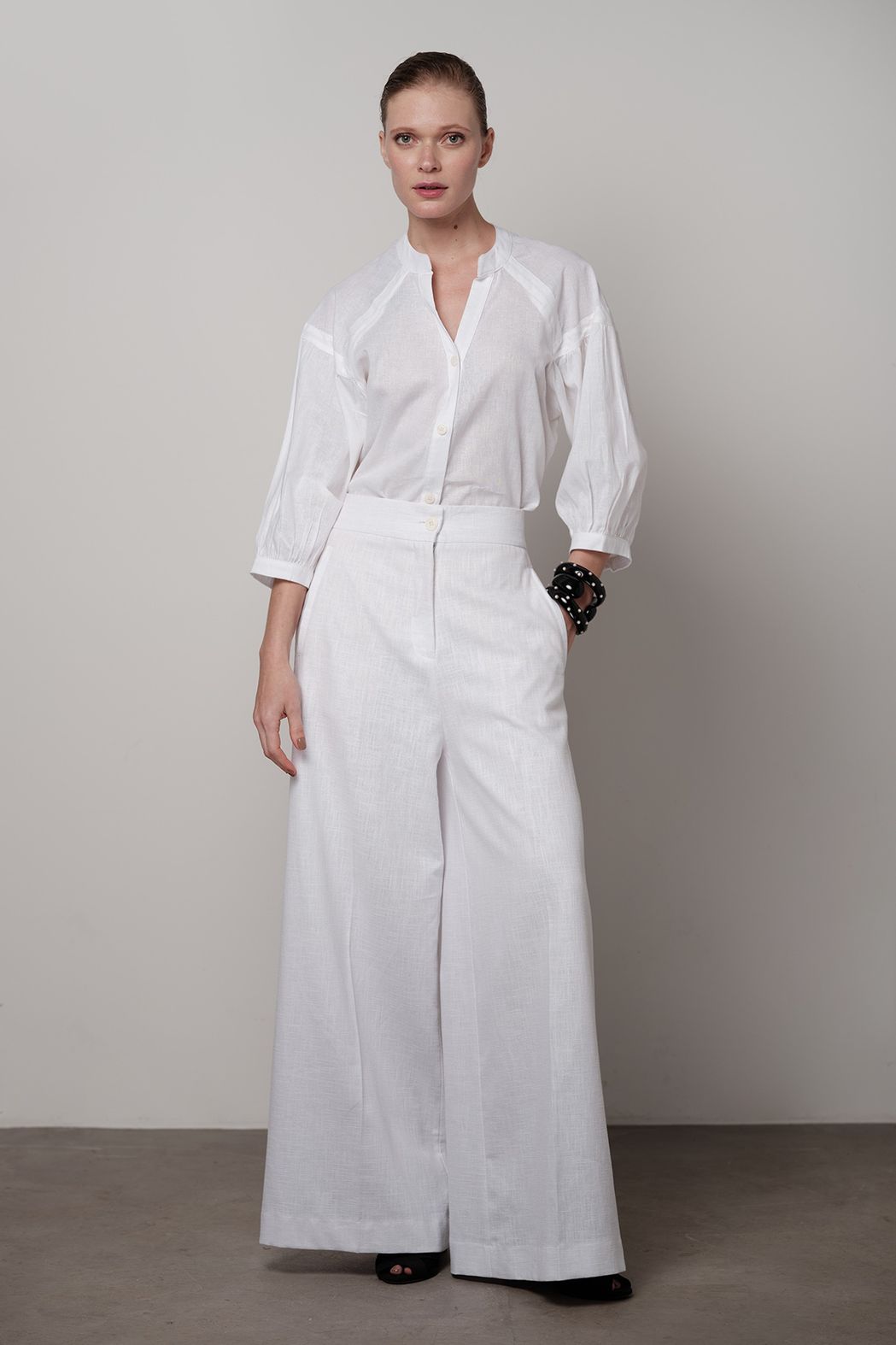 Calça Pantalona Rami Betina Branca