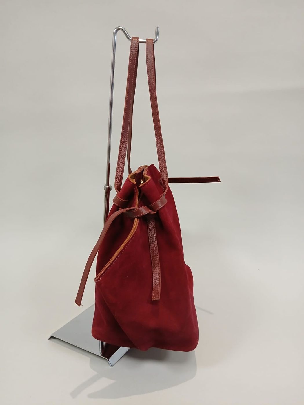 Bolsa de Camurça Bordô Sandra