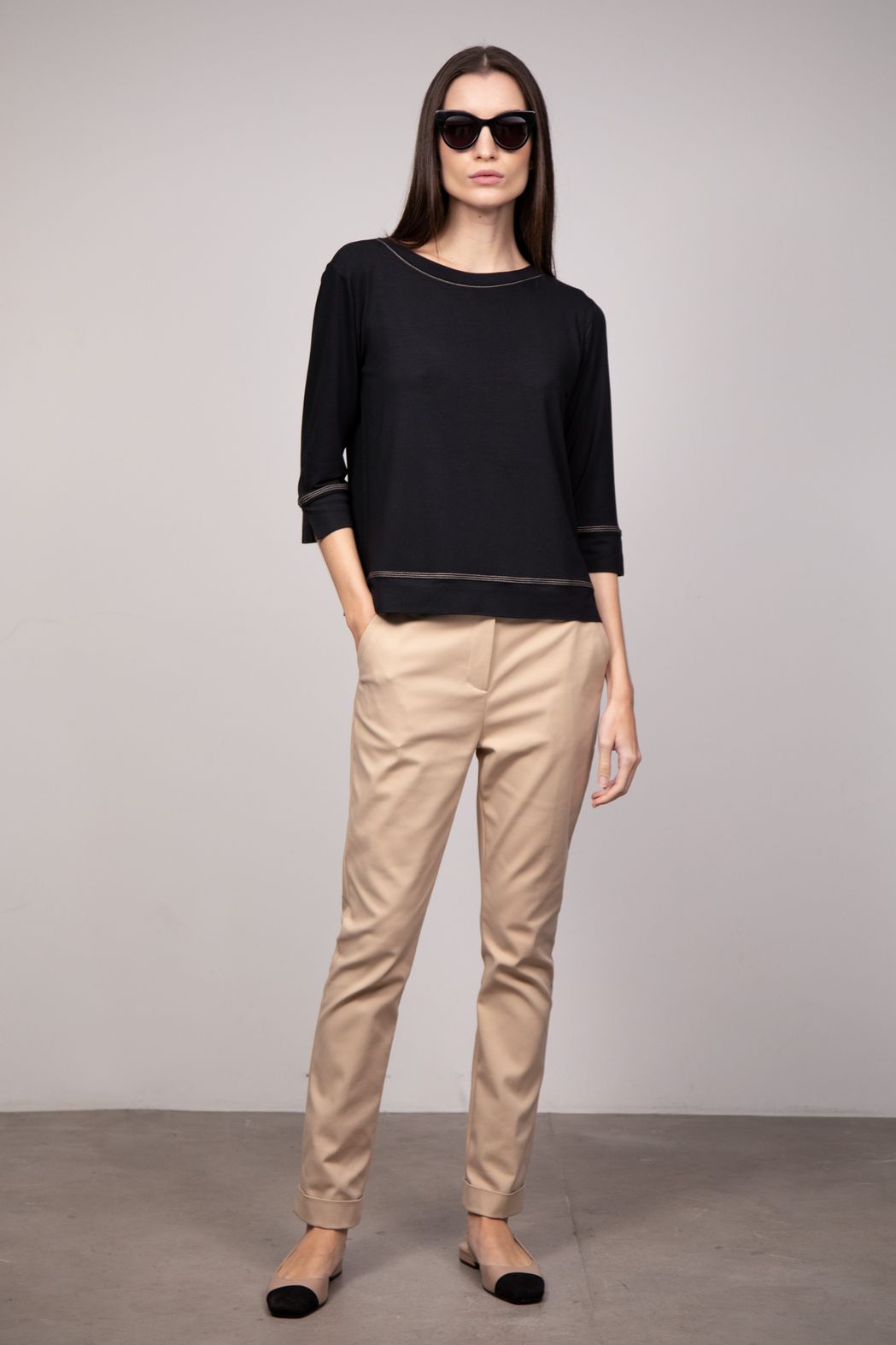 Blusa de Malha em Viscolycra   Pesponto Preta Marta