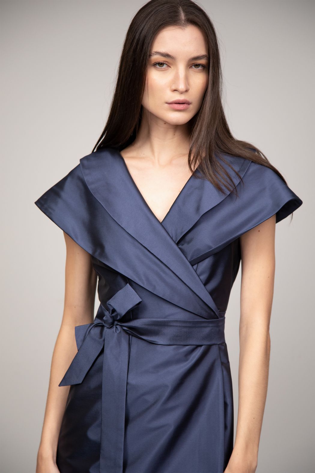 Vestido Tafetá Marinho Manuela