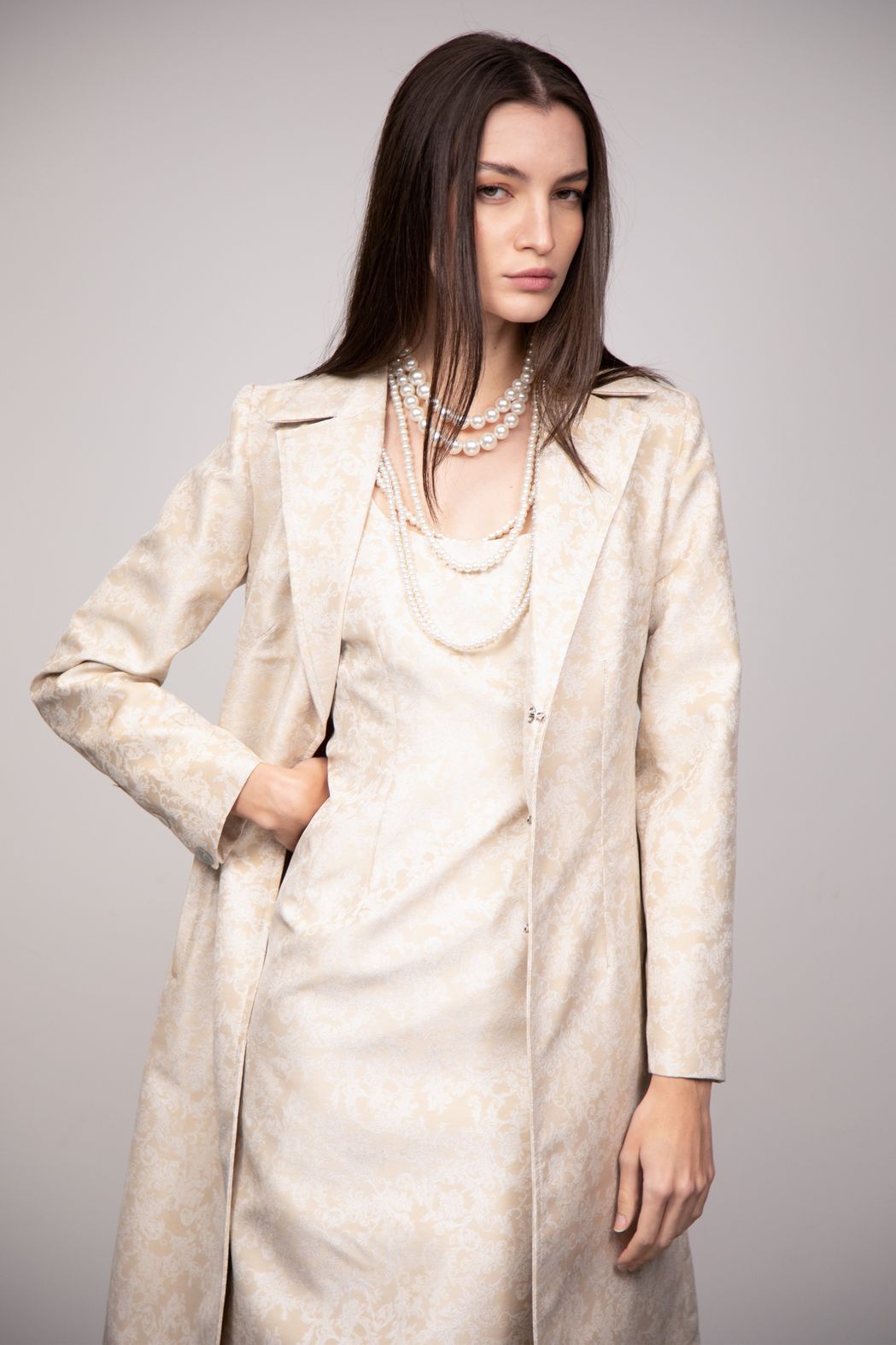 Casaco Jacquard Dourado Rebeca