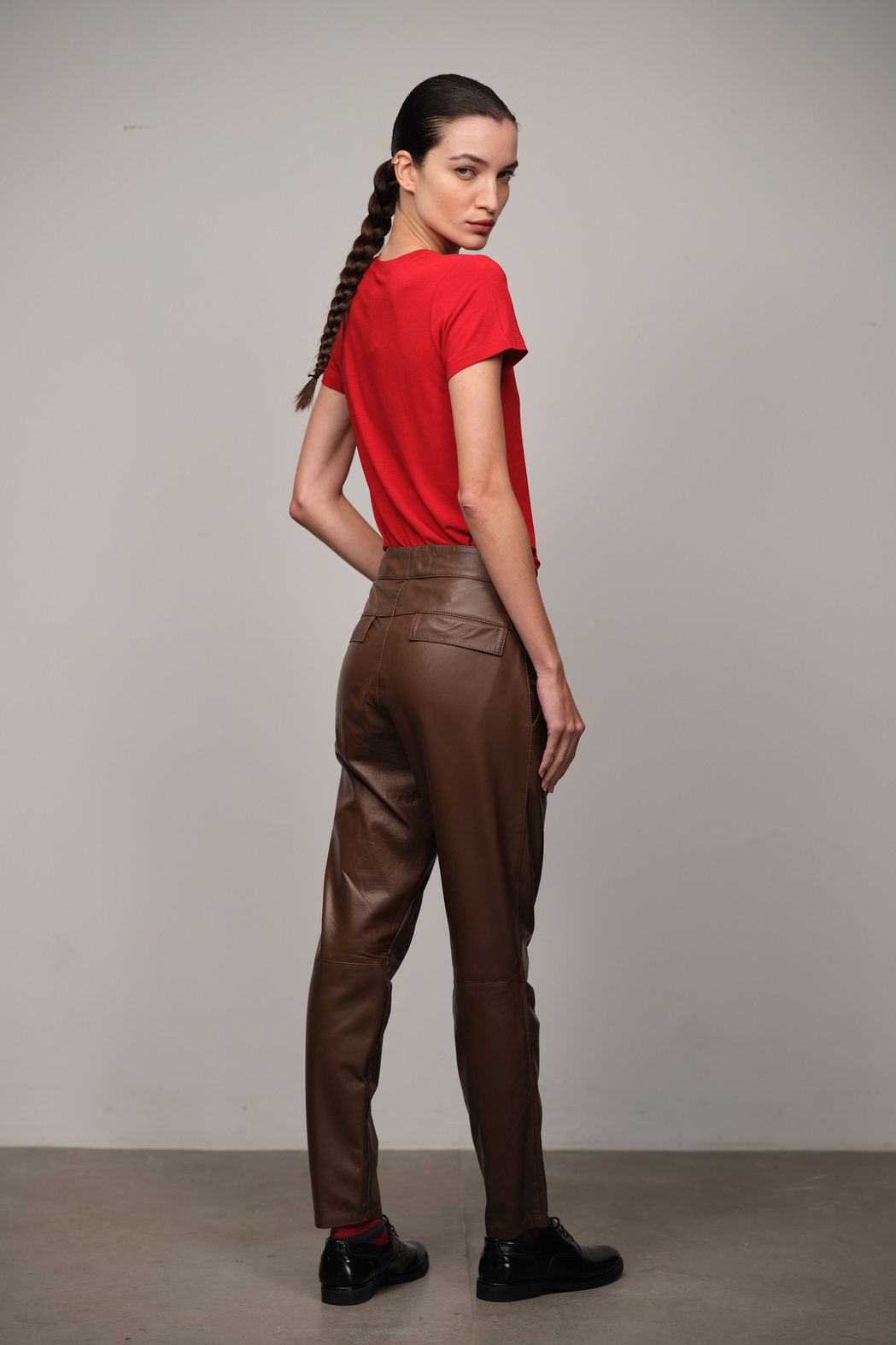Calça Couro Marrom Pietra