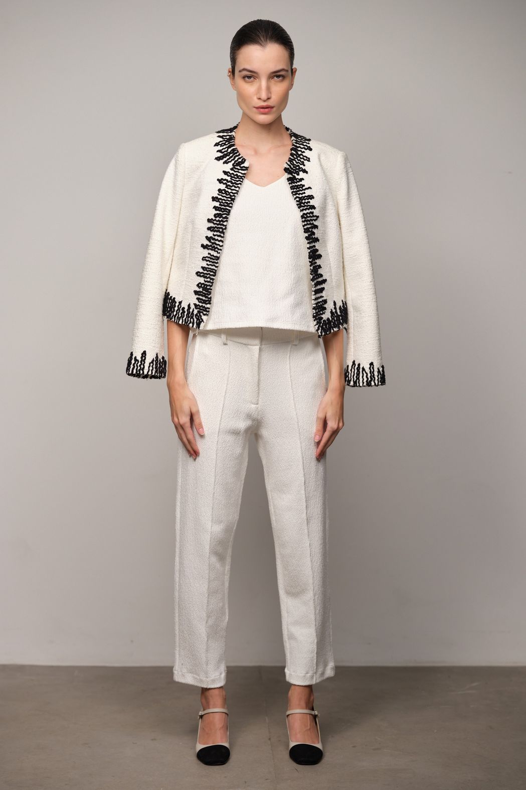 Calça Malha  Boucle Off White Vivian