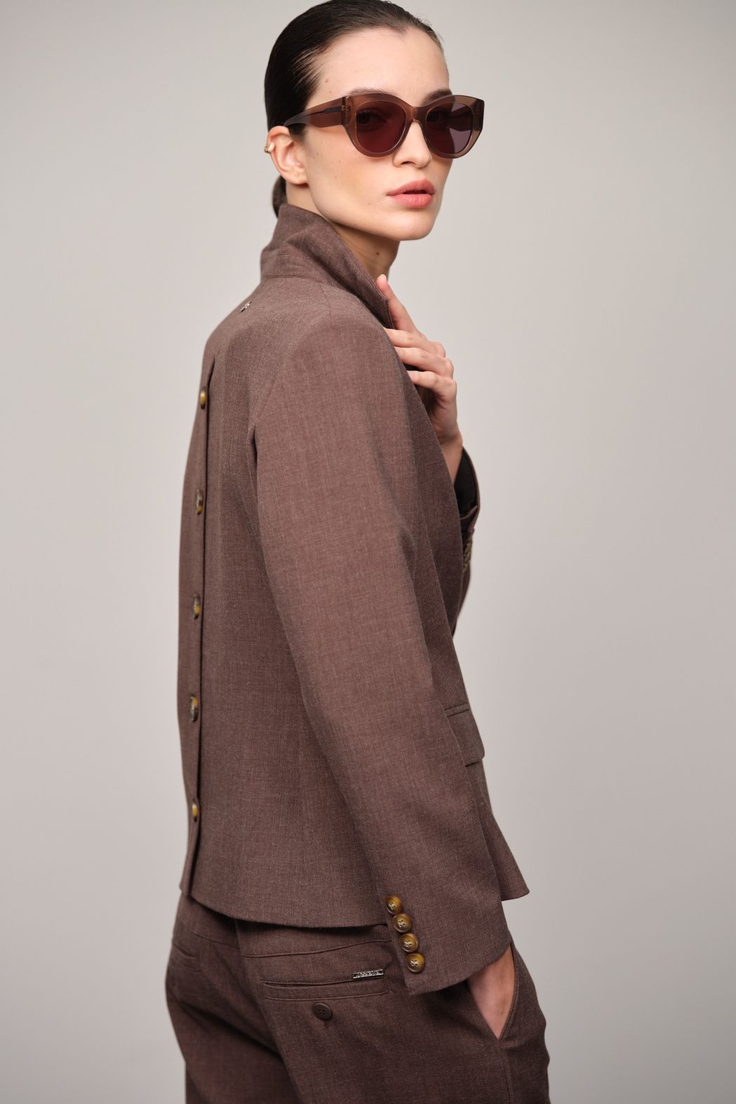 Blazer Alfaiataria Marrom Dominique