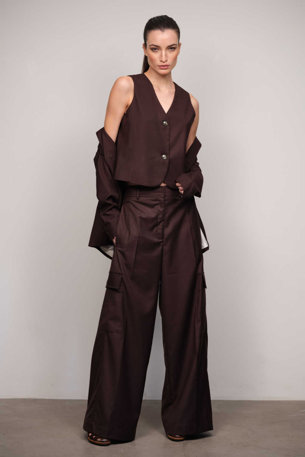 Calça Pantalona Lã Fria Café Liana
