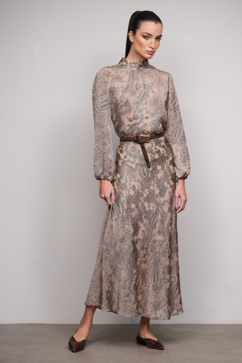 Saia Midi Estampa Cashmere Devore Isis