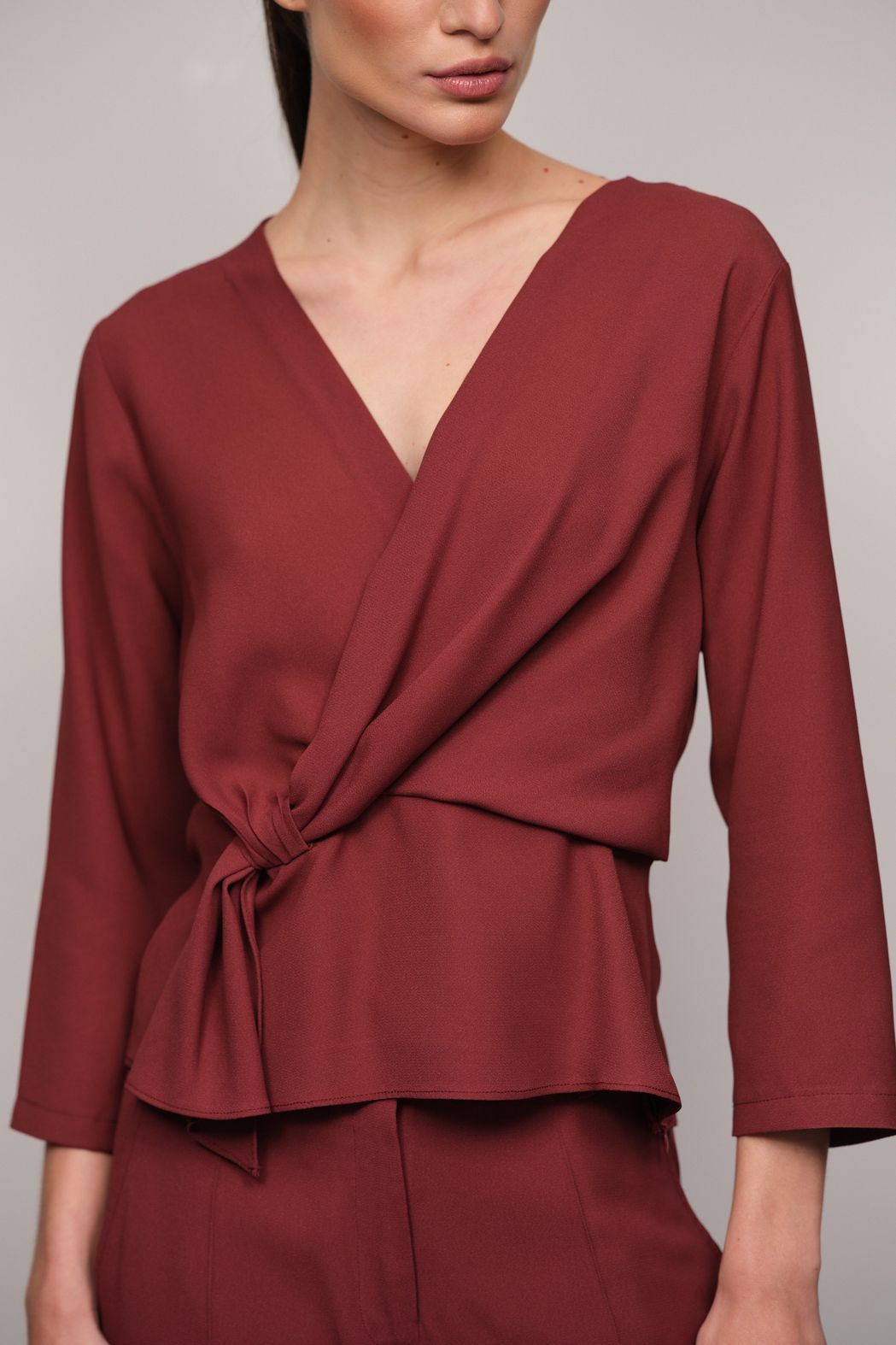 Blusa Crepe Patou Vinho Leticia