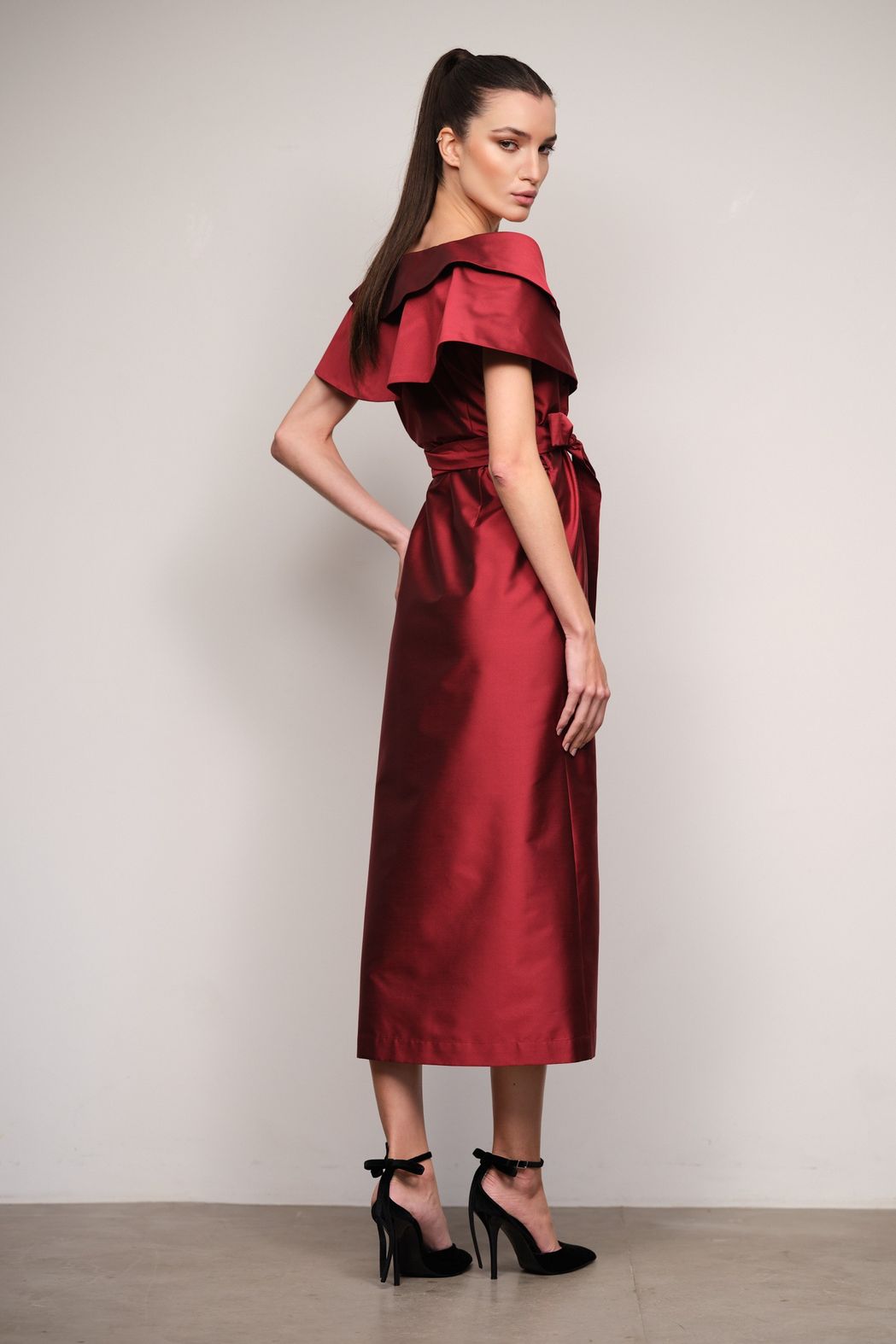 Vestido Tafetá Marsala Manuela