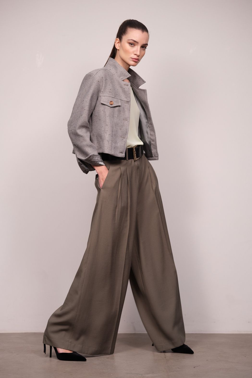 Calça Pantalona Viscolinho Verde Maitê