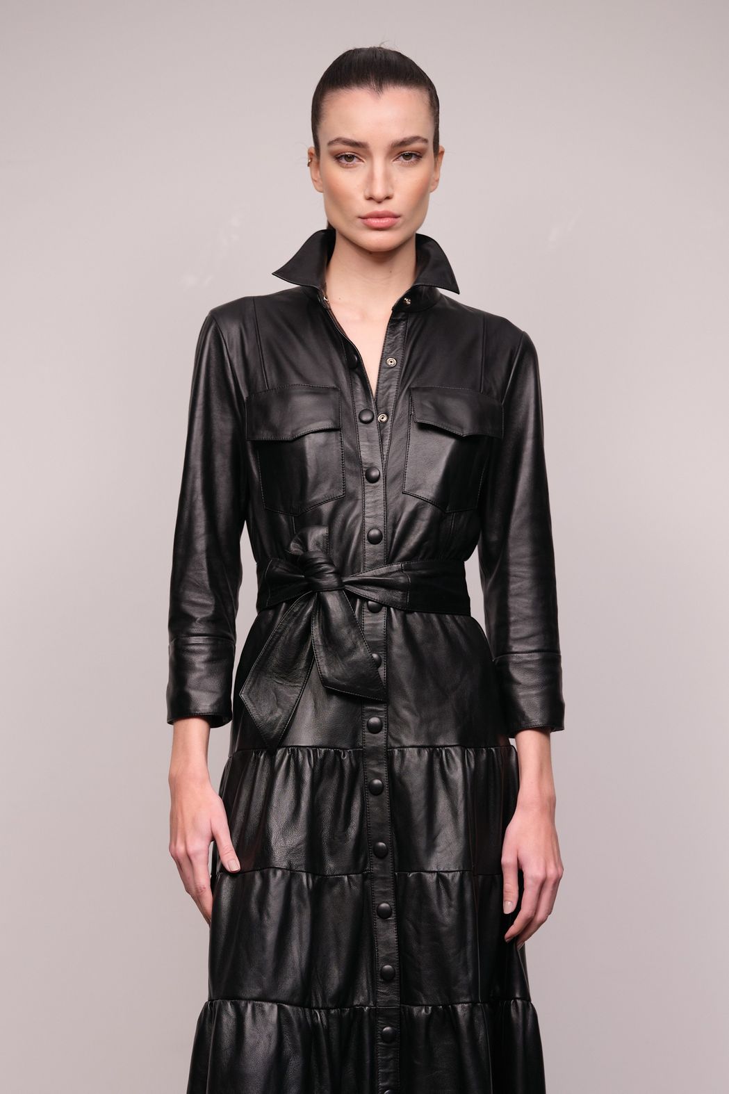 Vestido Pelica Longo em Camadas Preto Lavinia