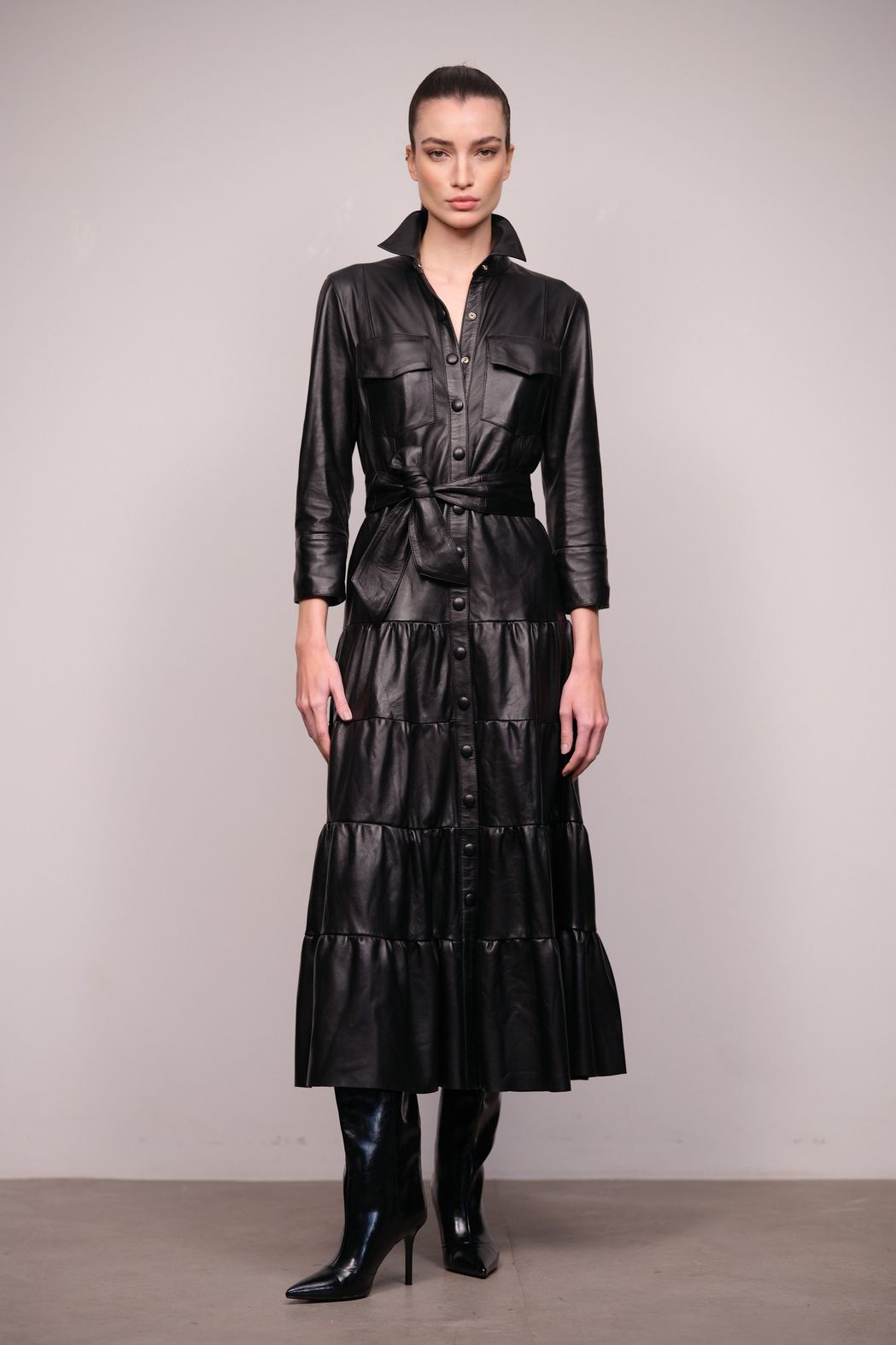 Vestido Pelica Longo em Camadas Preto Lavinia
