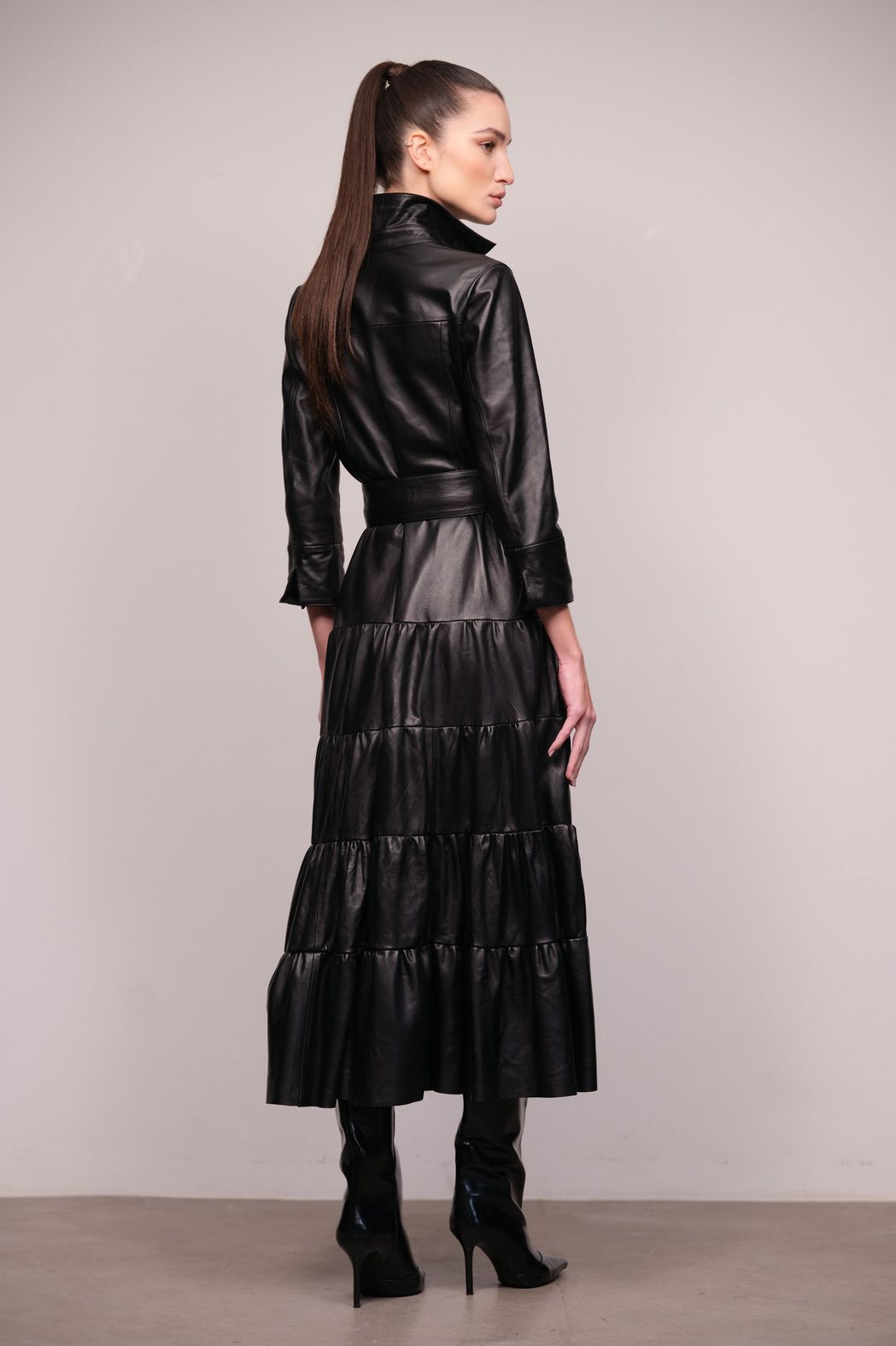 Vestido Pelica Longo em Camadas Preto Lavinia