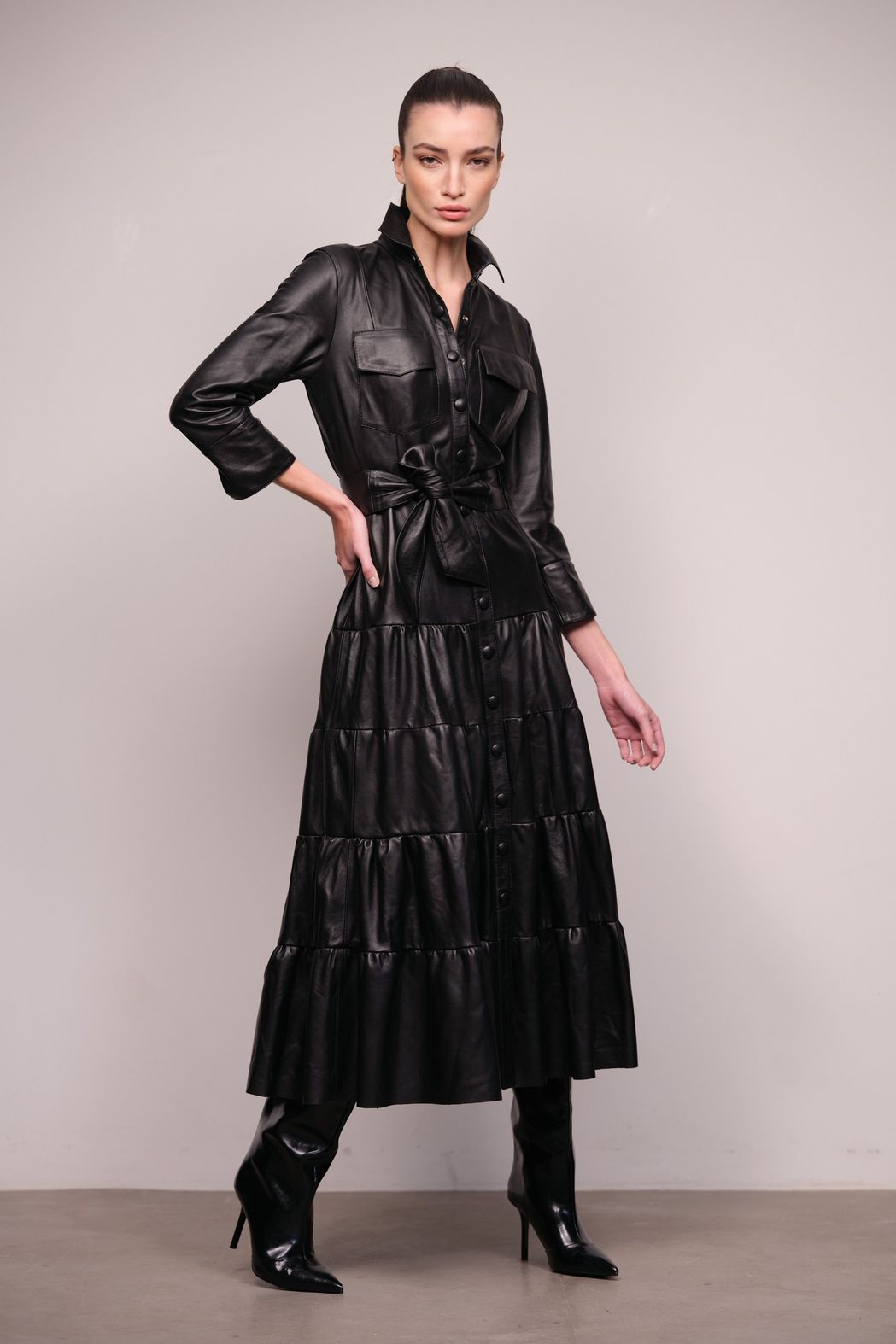 Vestido Pelica Longo em Camadas Preto Lavinia