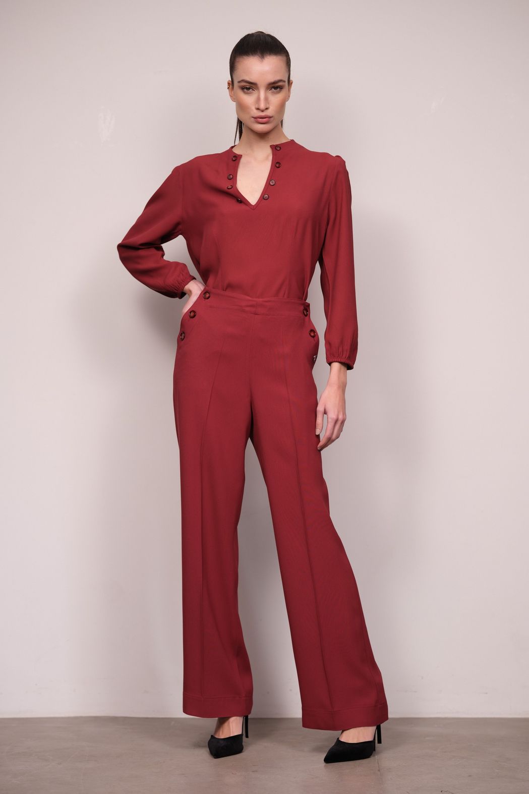 Calça Pantalona Crepe Patou Vinho Julieta