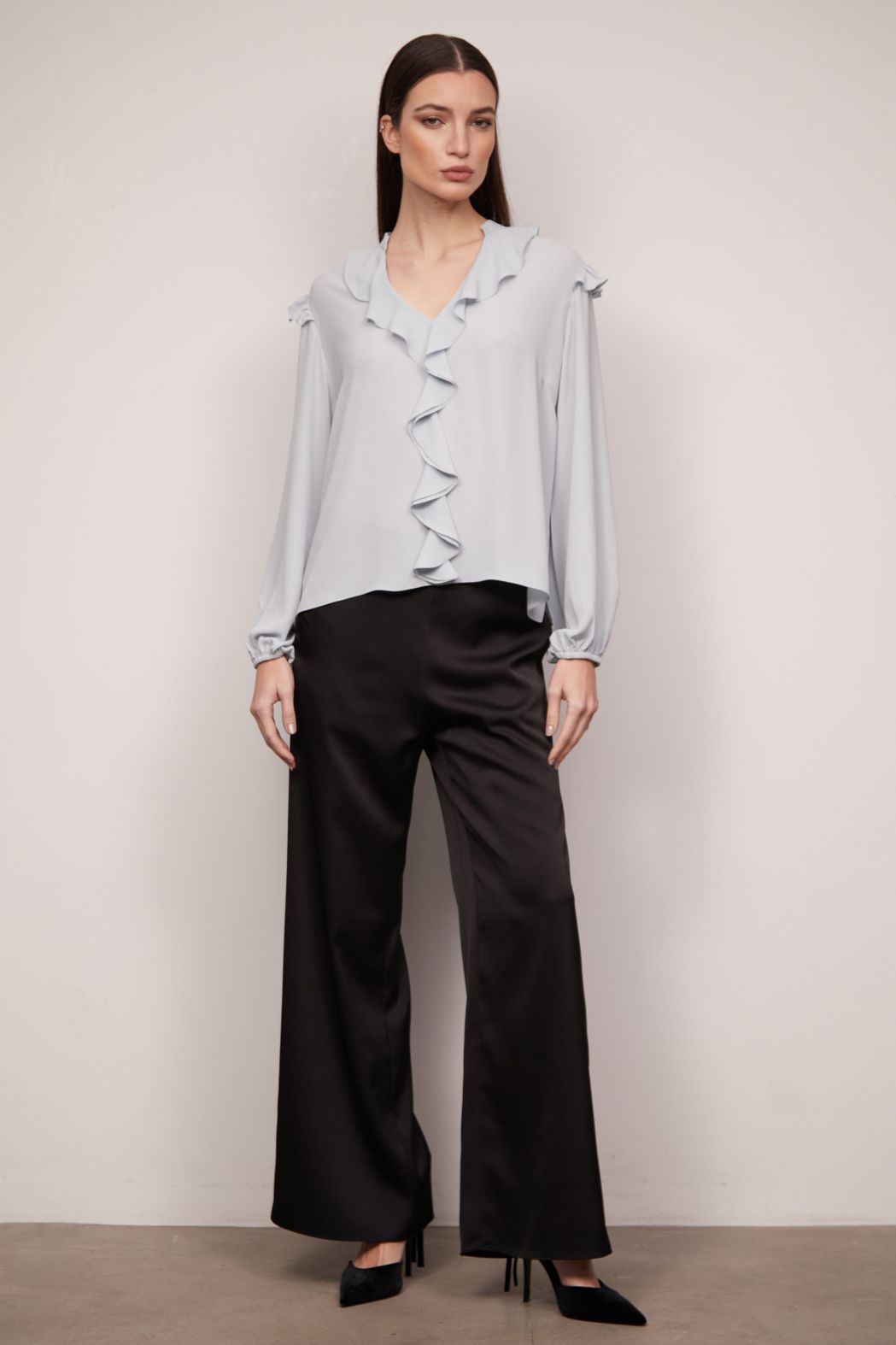 Blusa em Crepe Georgete Azul Angelica