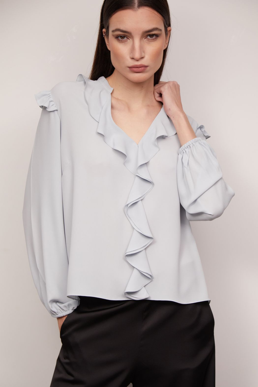 Blusa em Crepe Georgete Azul Angelica