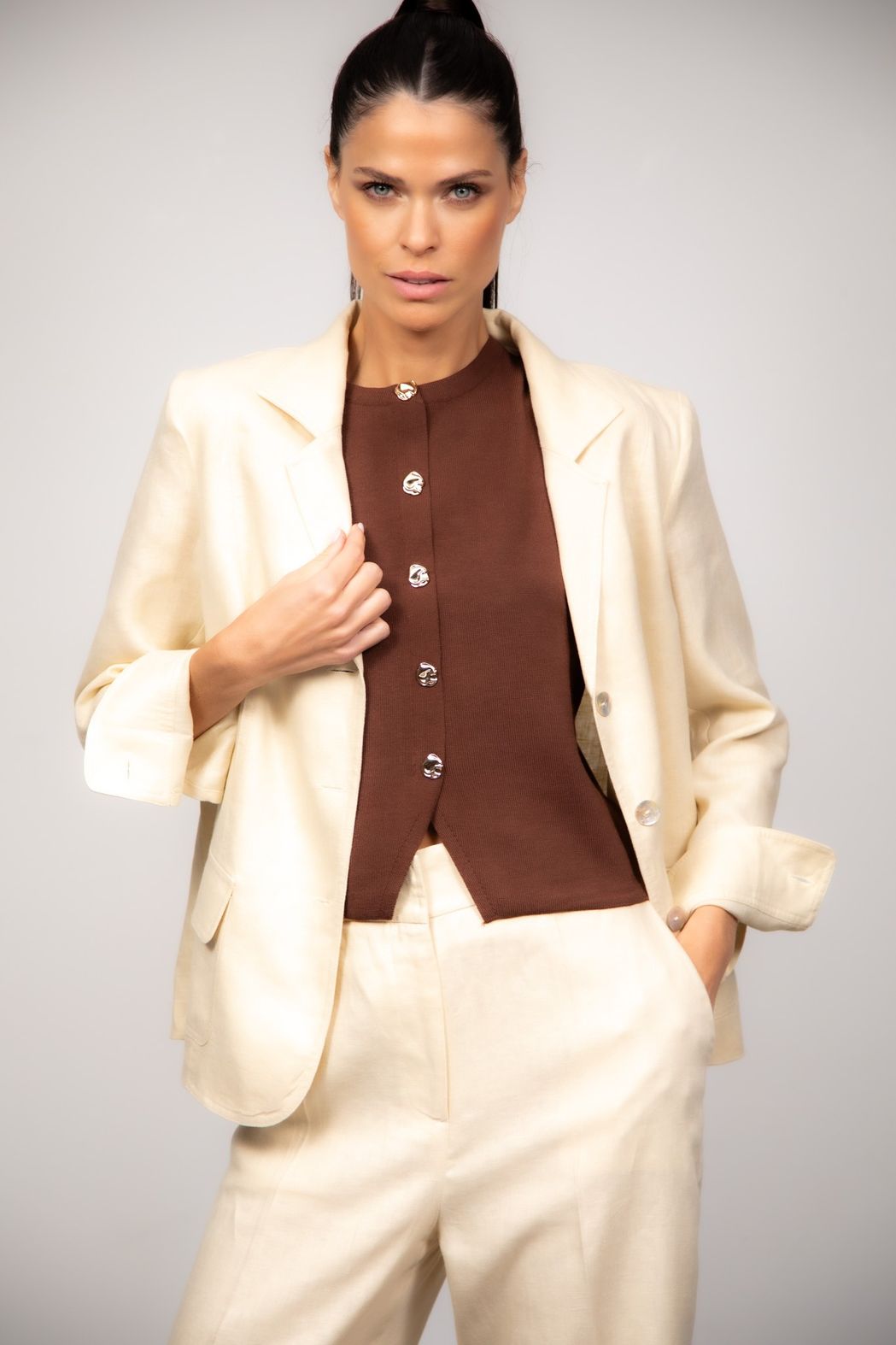 Regata em Tricot Marrom Sheila