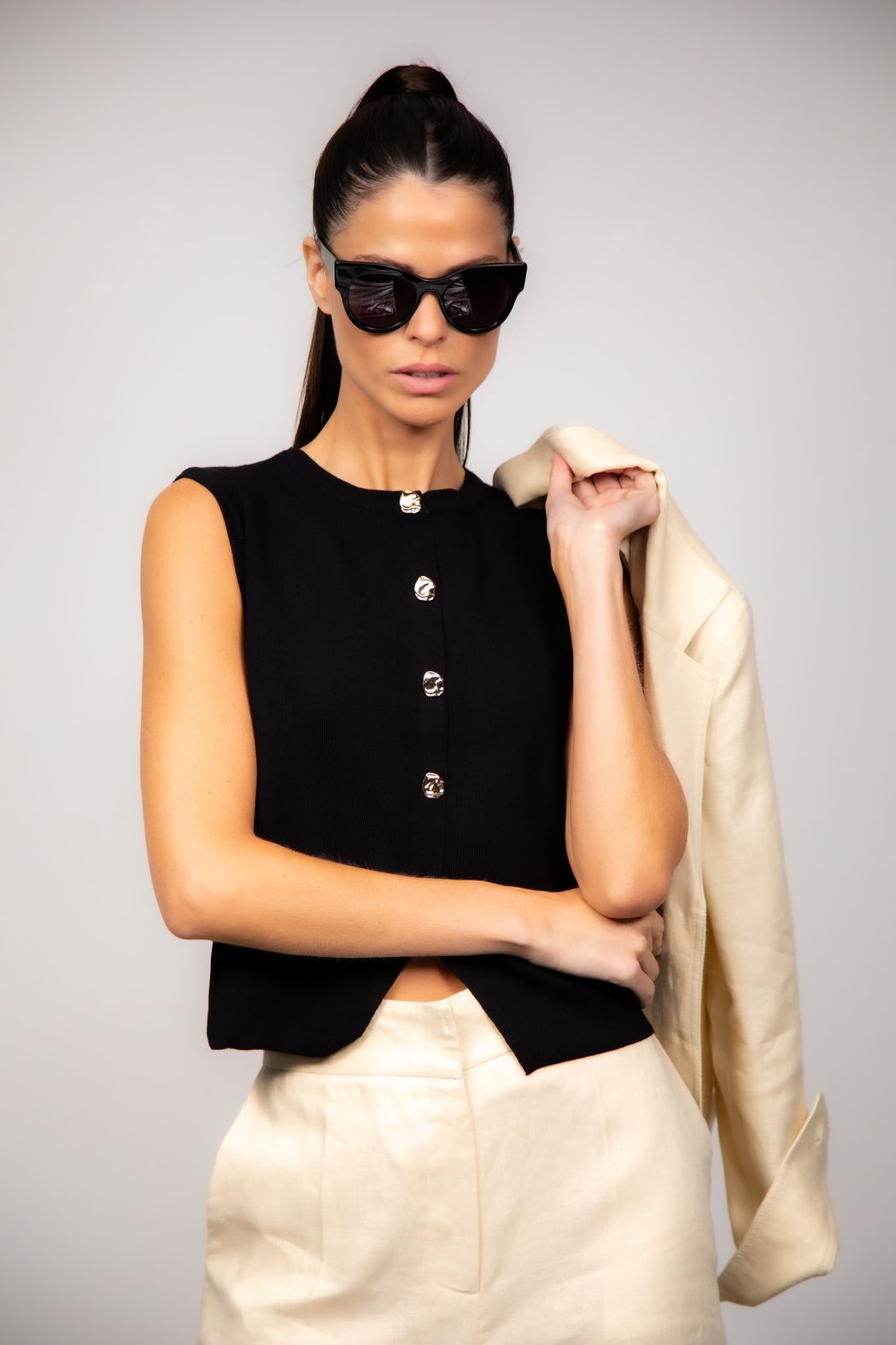 Regata em Tricot Preto Sheila