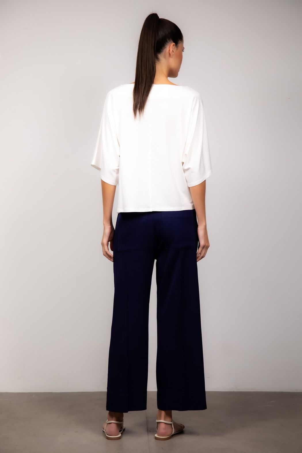 Blusa Ampla em Viscose Off White Tereza