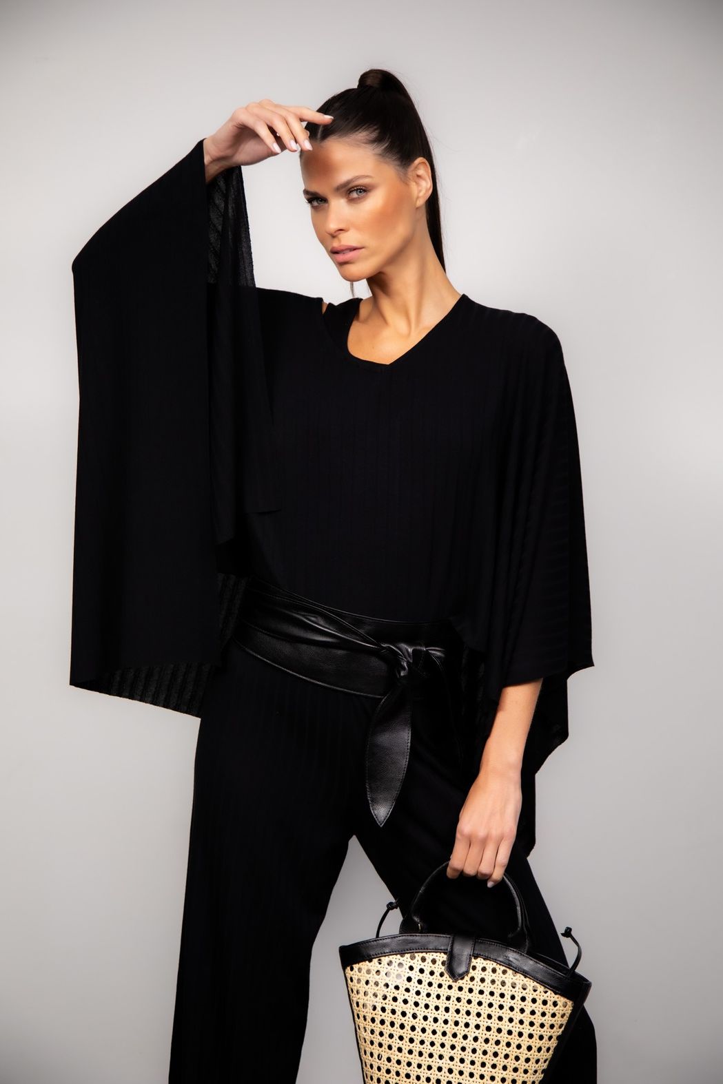 Faixa Couro Preto Isadora
