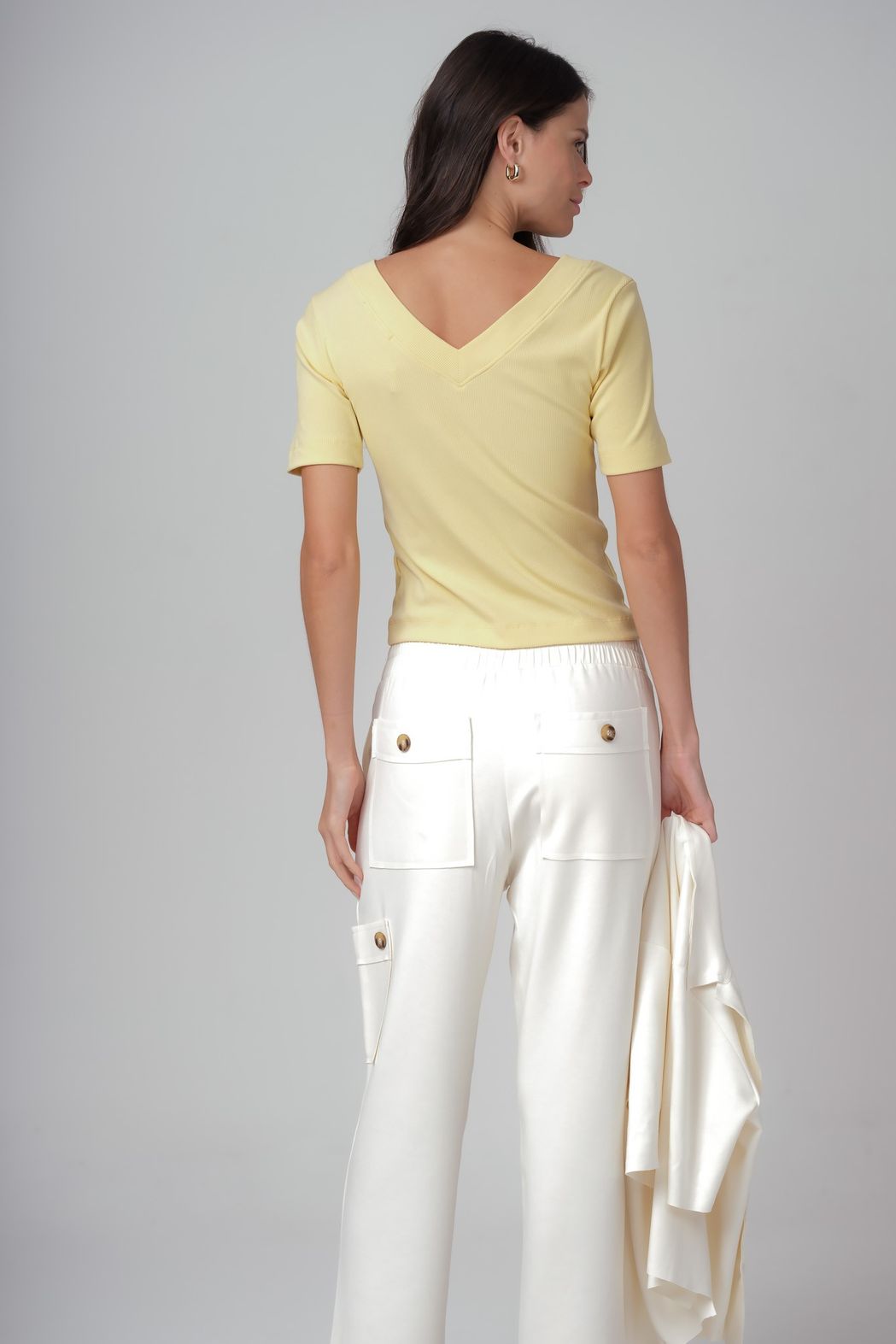 Blusa Decote V Amarelo Brisa