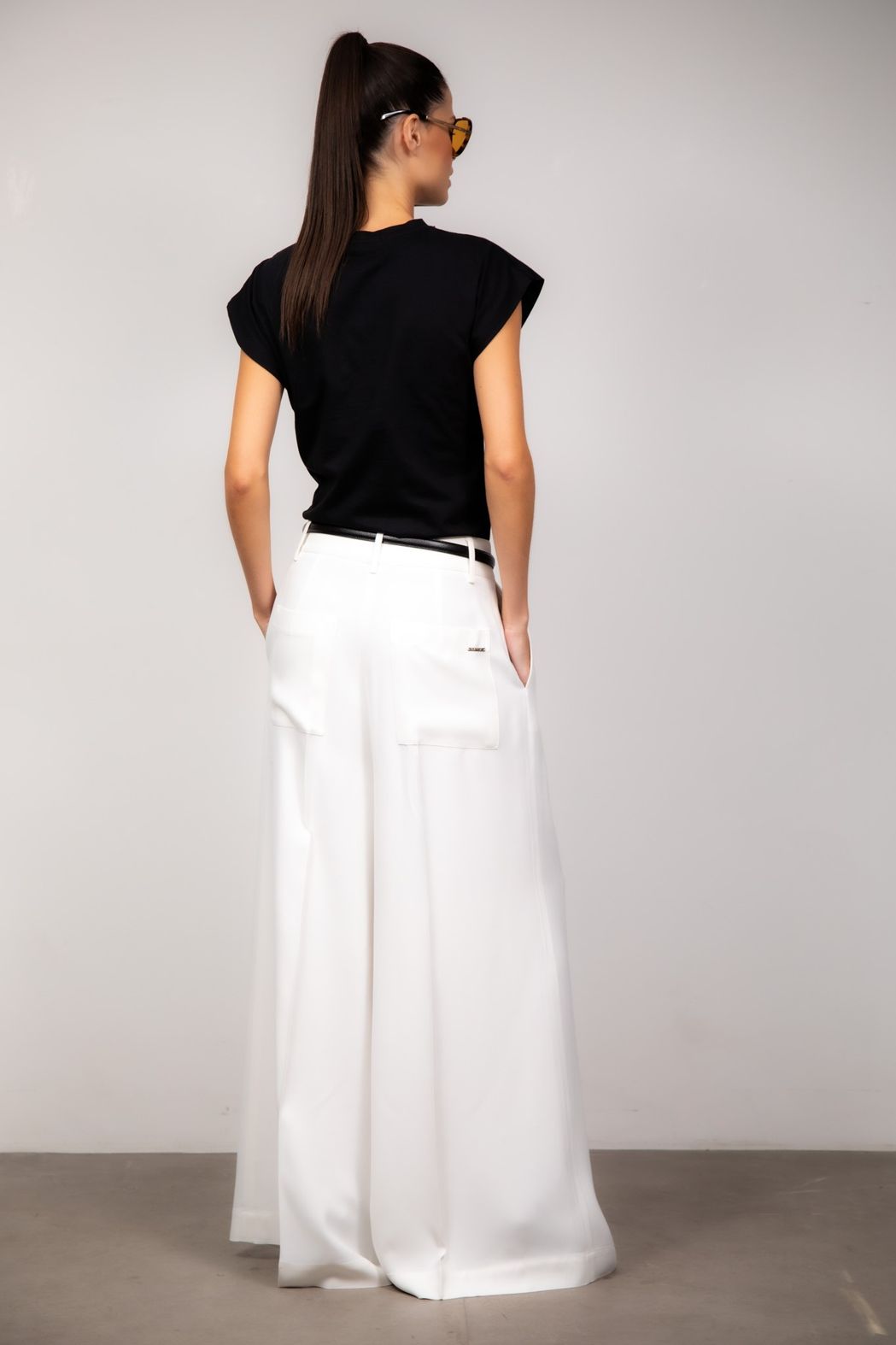 Calça Pantalona Off White Léia