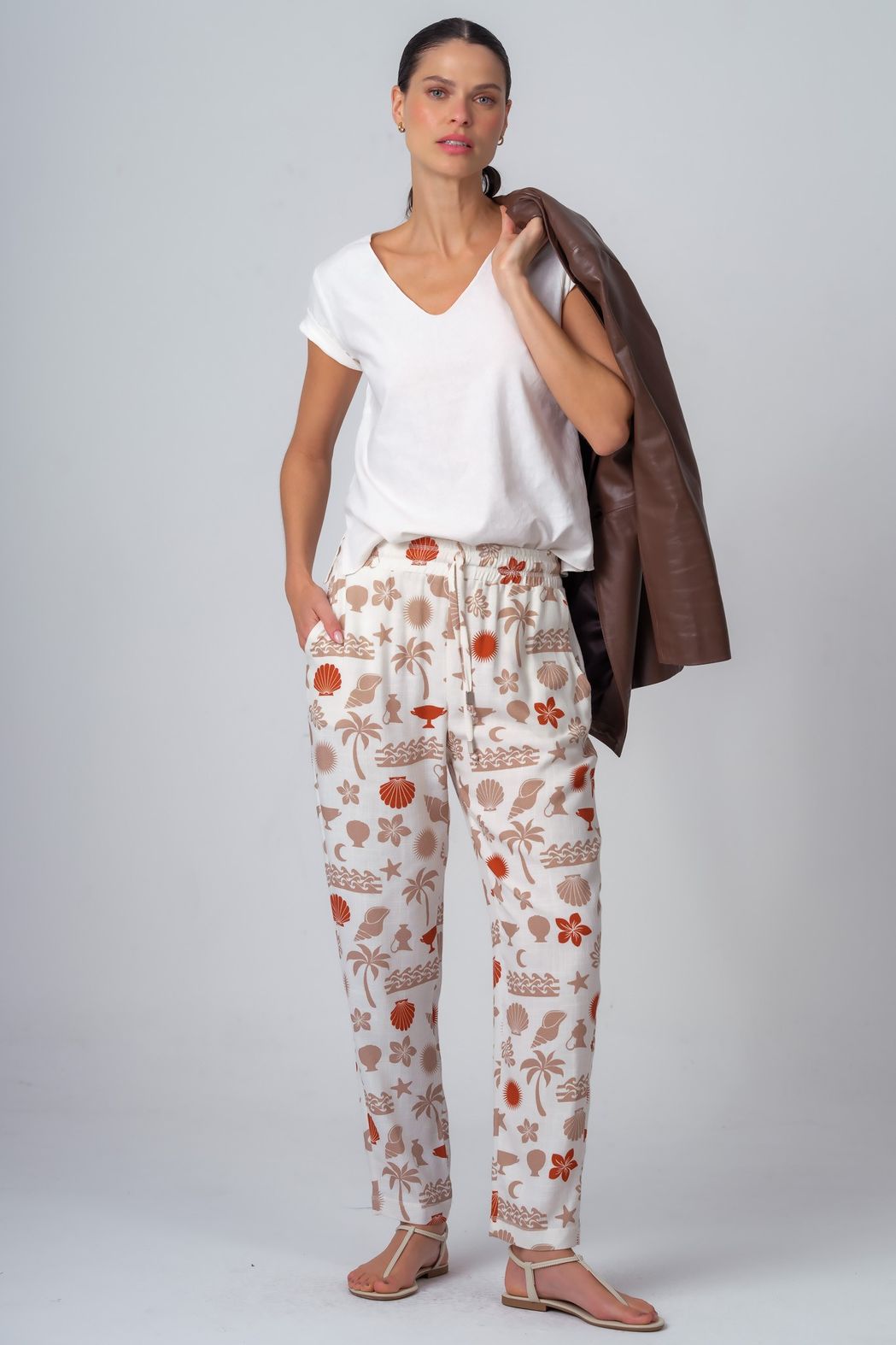 Camiseta Viscolinho Branco Alicia