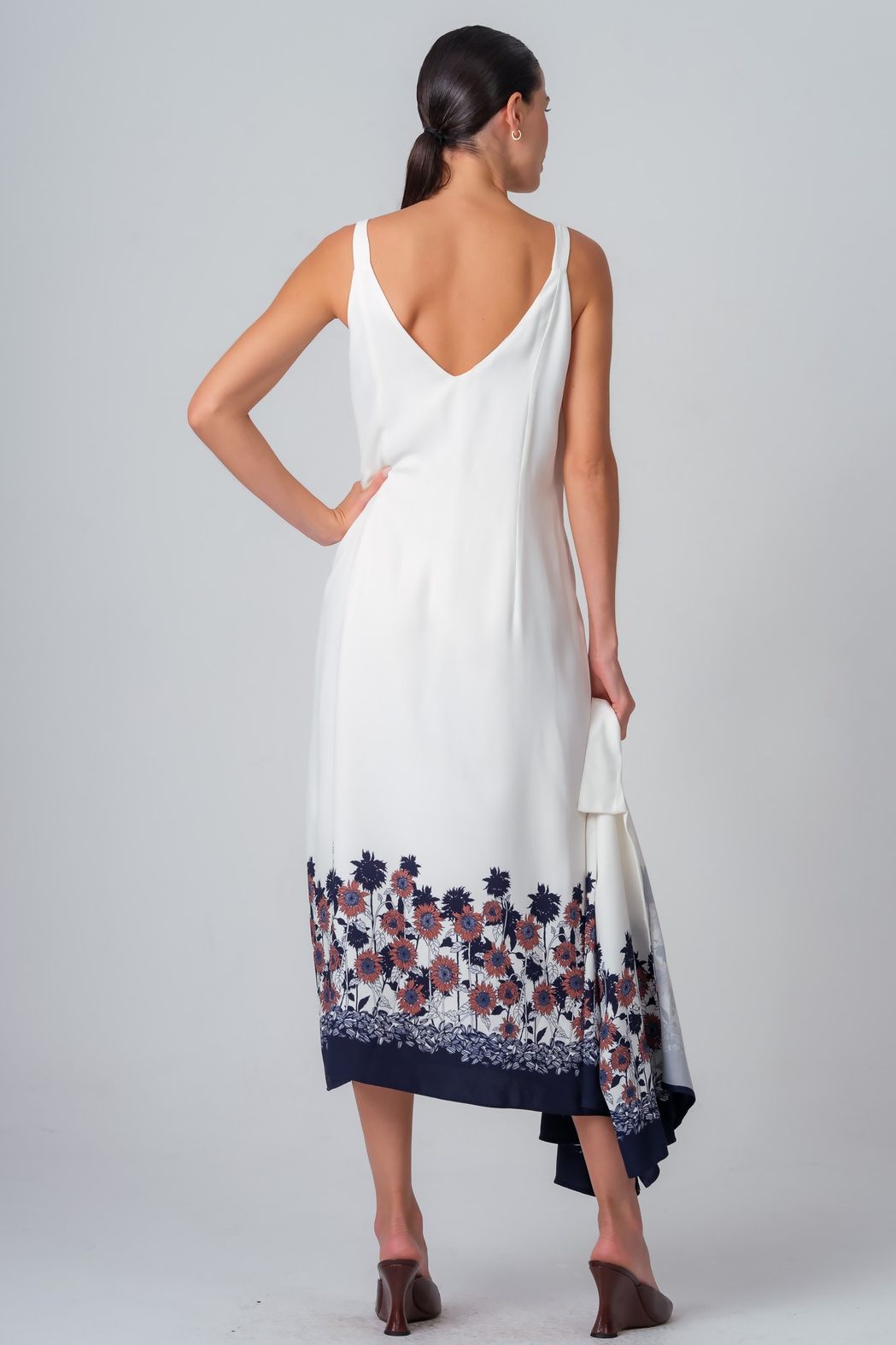 Vestido Viscose Estampa Girassóis Sara