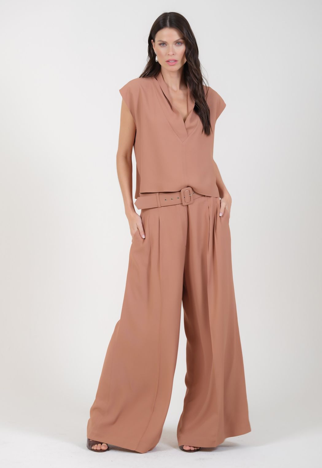 Blusa Crepe Camel Helena