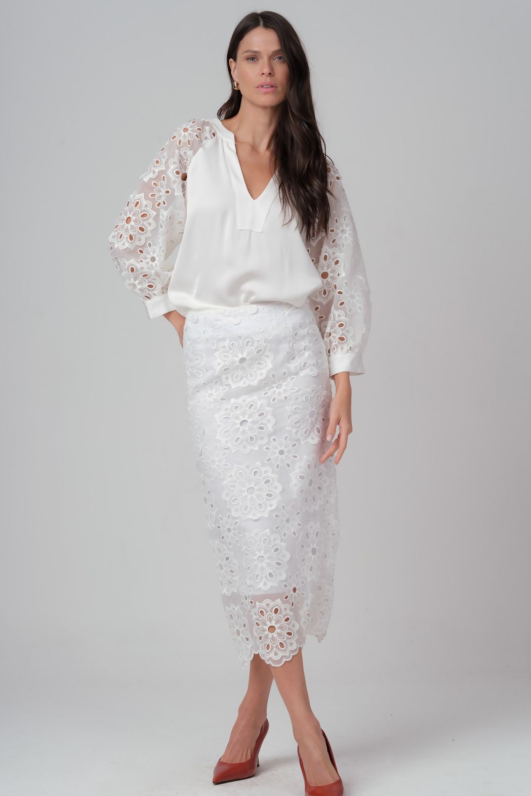 Saia Bordado Branco Olivia