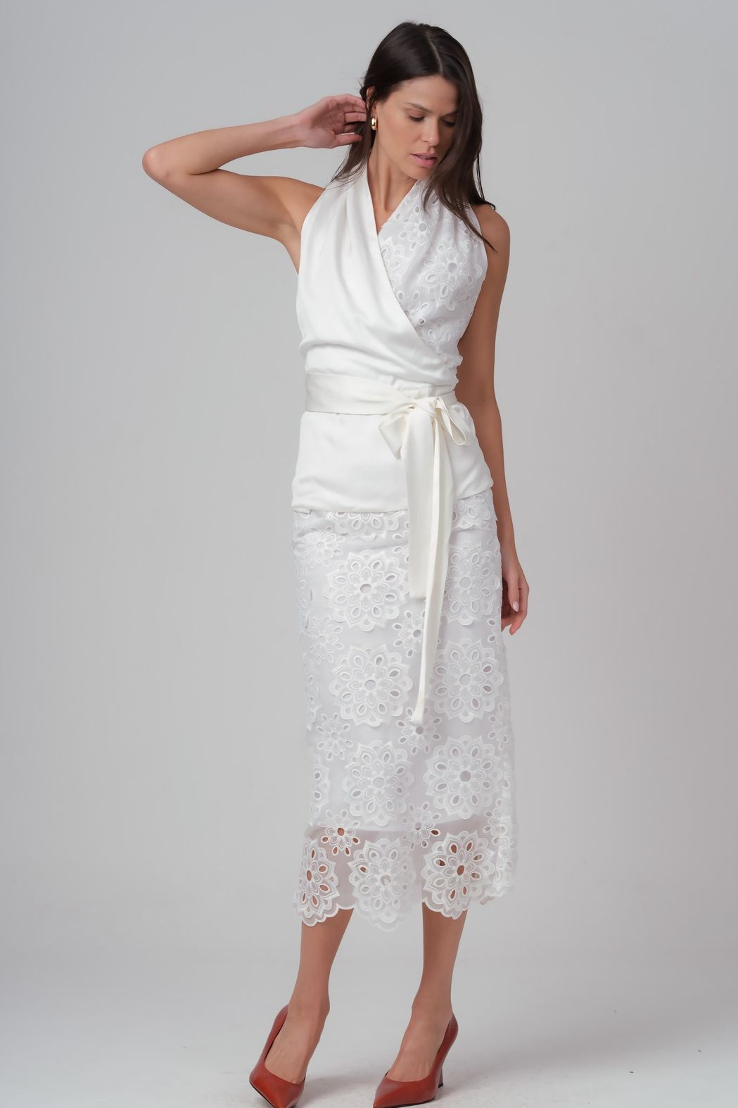 Saia Bordado Branco Olivia