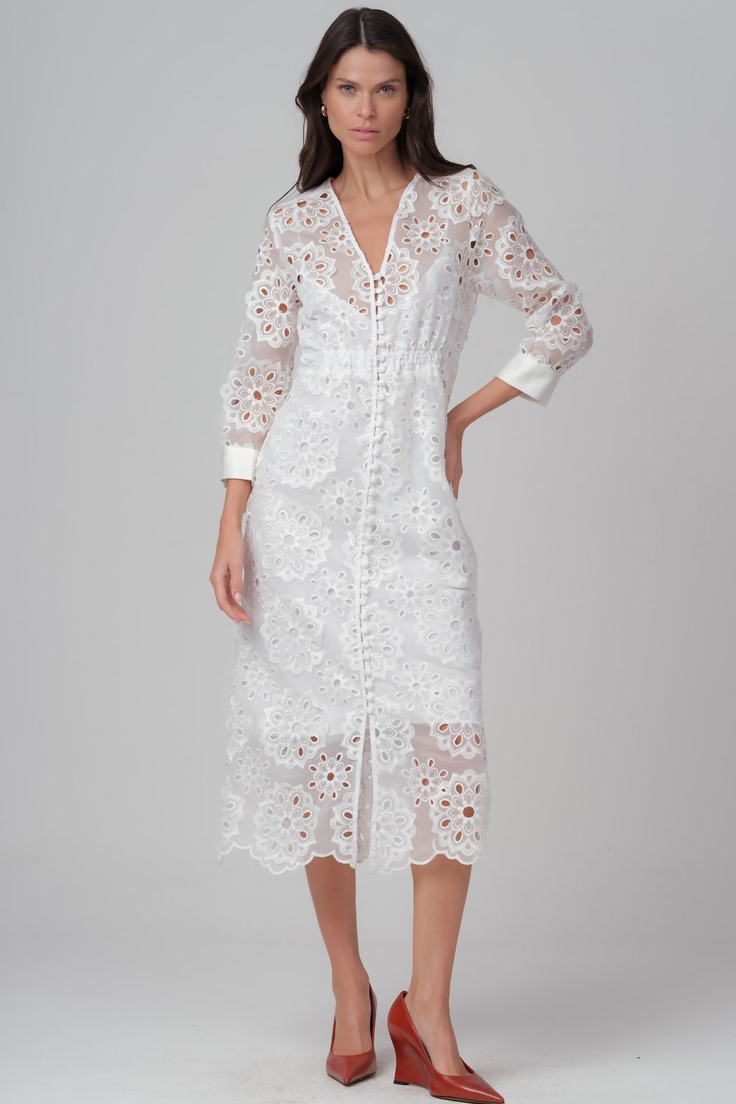 Vestido Bordado Branco Olivia