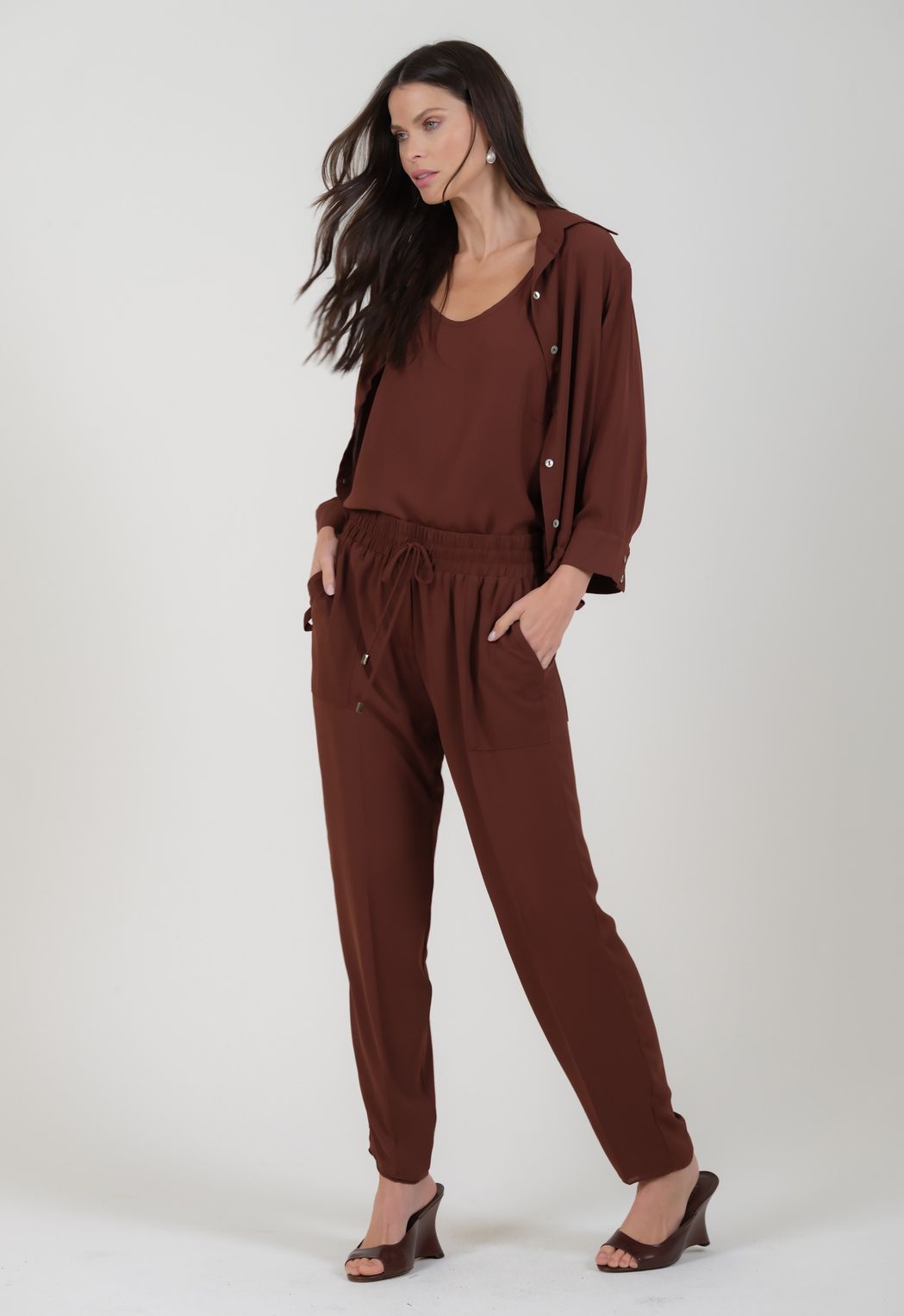 Calça Crepe Marrom Gabriela