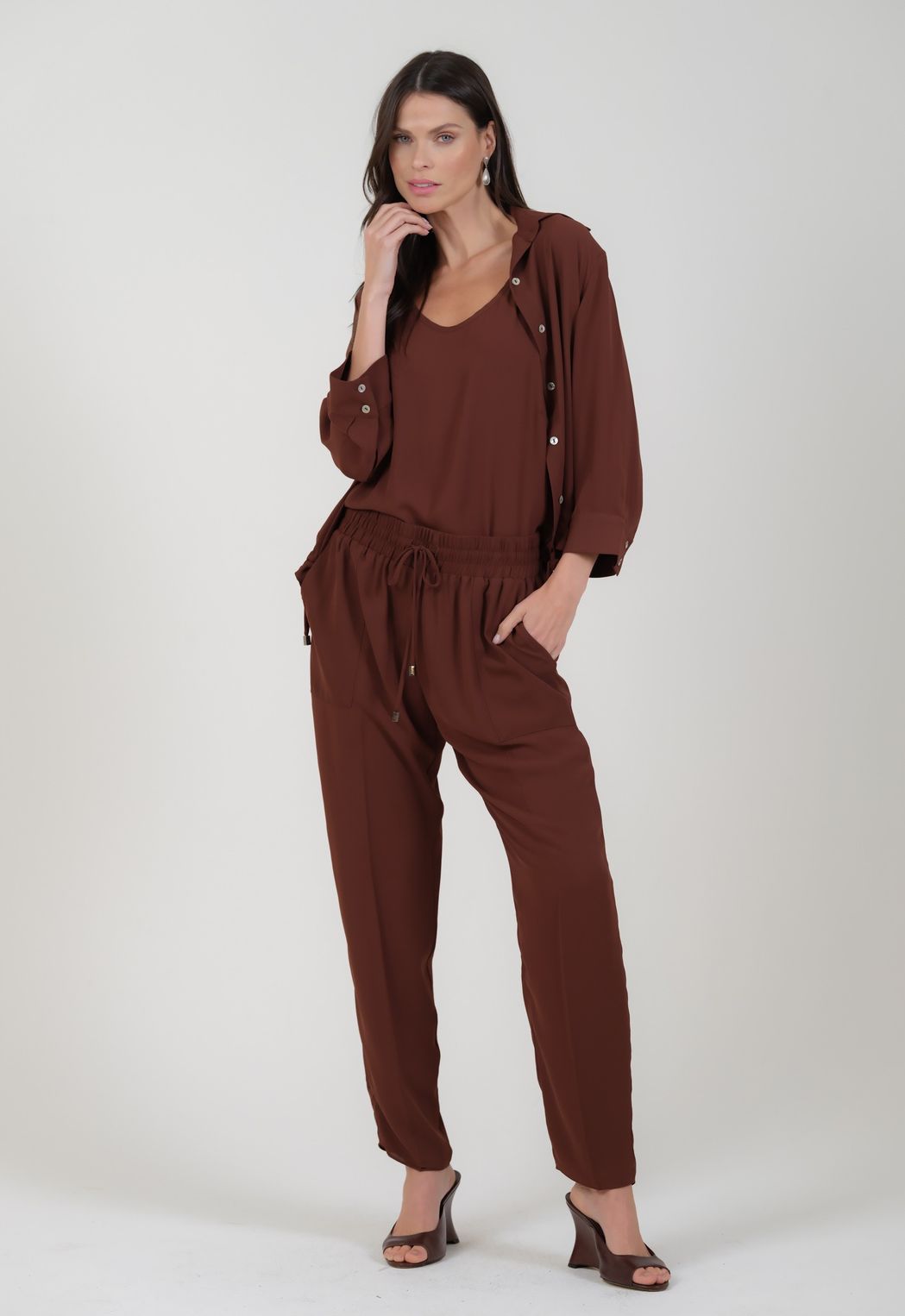 Calça Crepe Marrom Gabriela