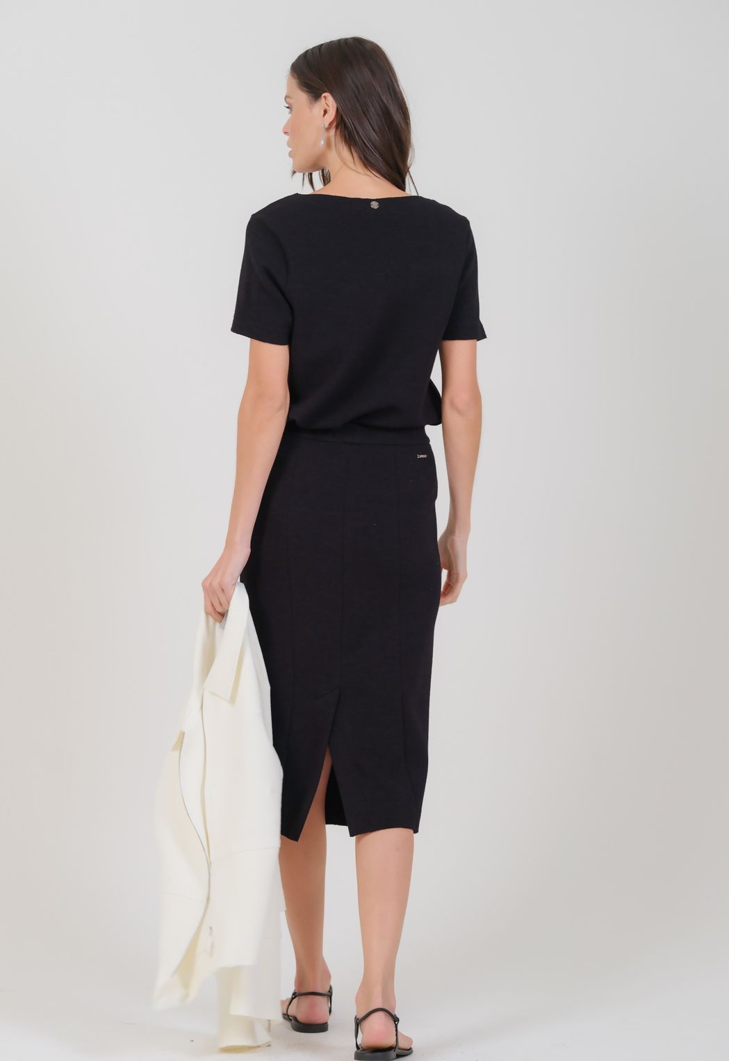 Saia Midi Boucle Preto Marisa