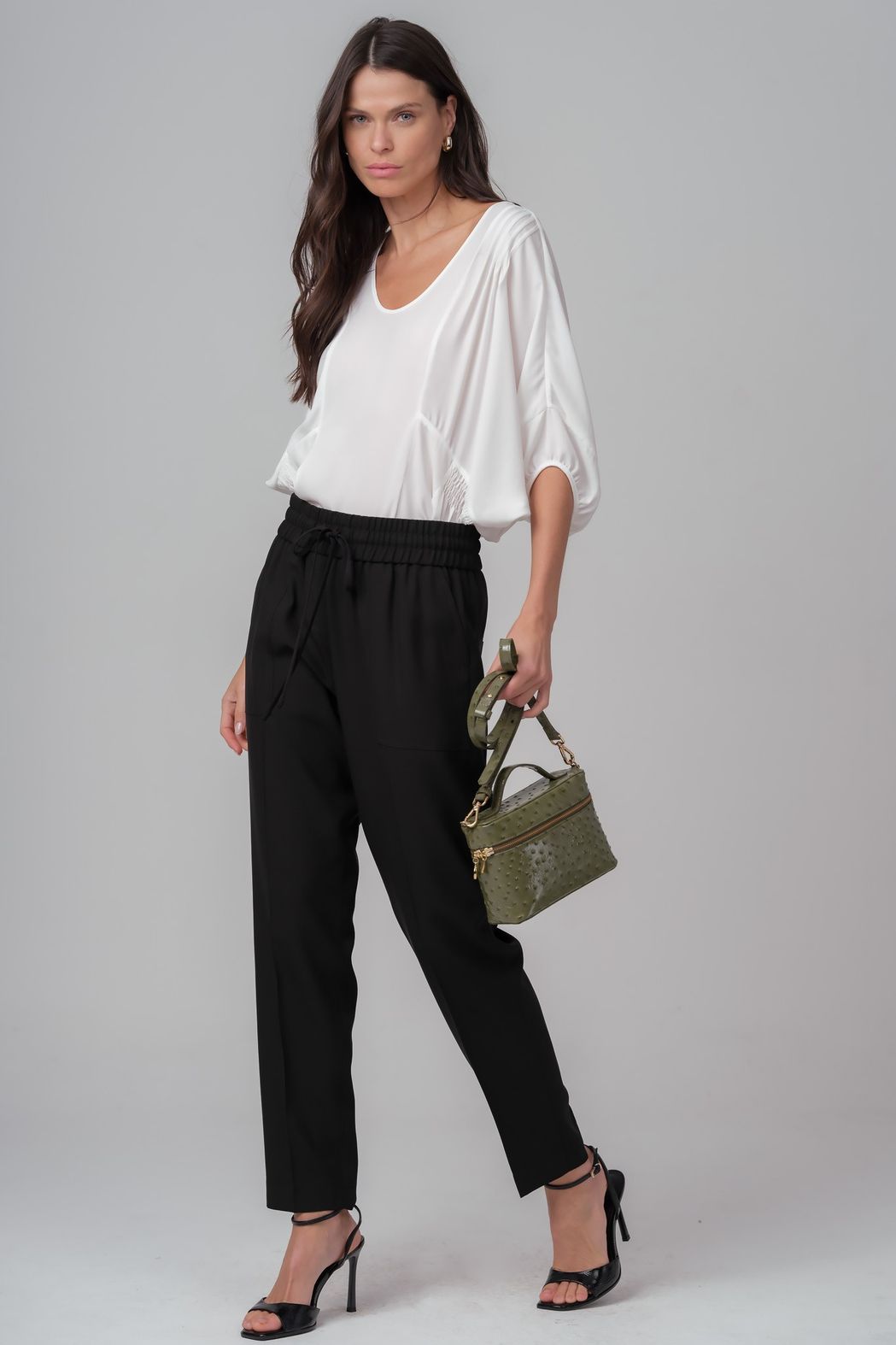 Calça Jogging Viscose Sara Preto 