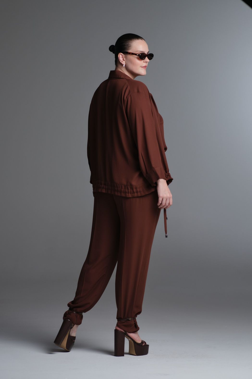 Calça Crepe Marrom Gabriela