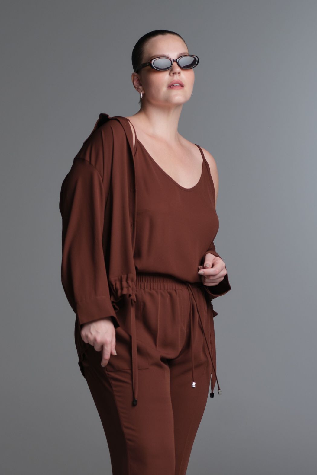 Twin Set Crepe Marrom Gabriela