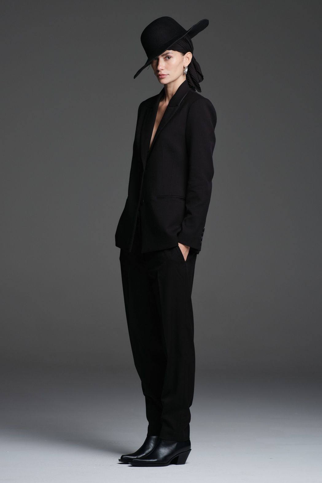 Calça Gabardine Preto Tassia CB