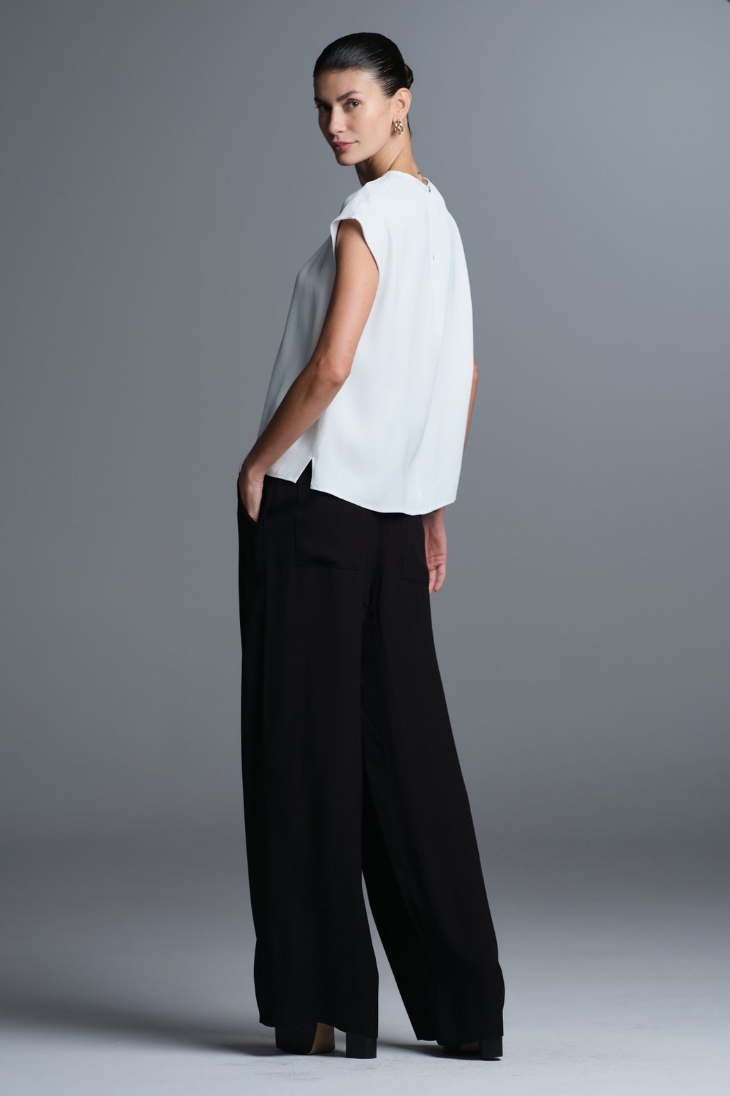 Blusa Crepe Off White Veronica CB