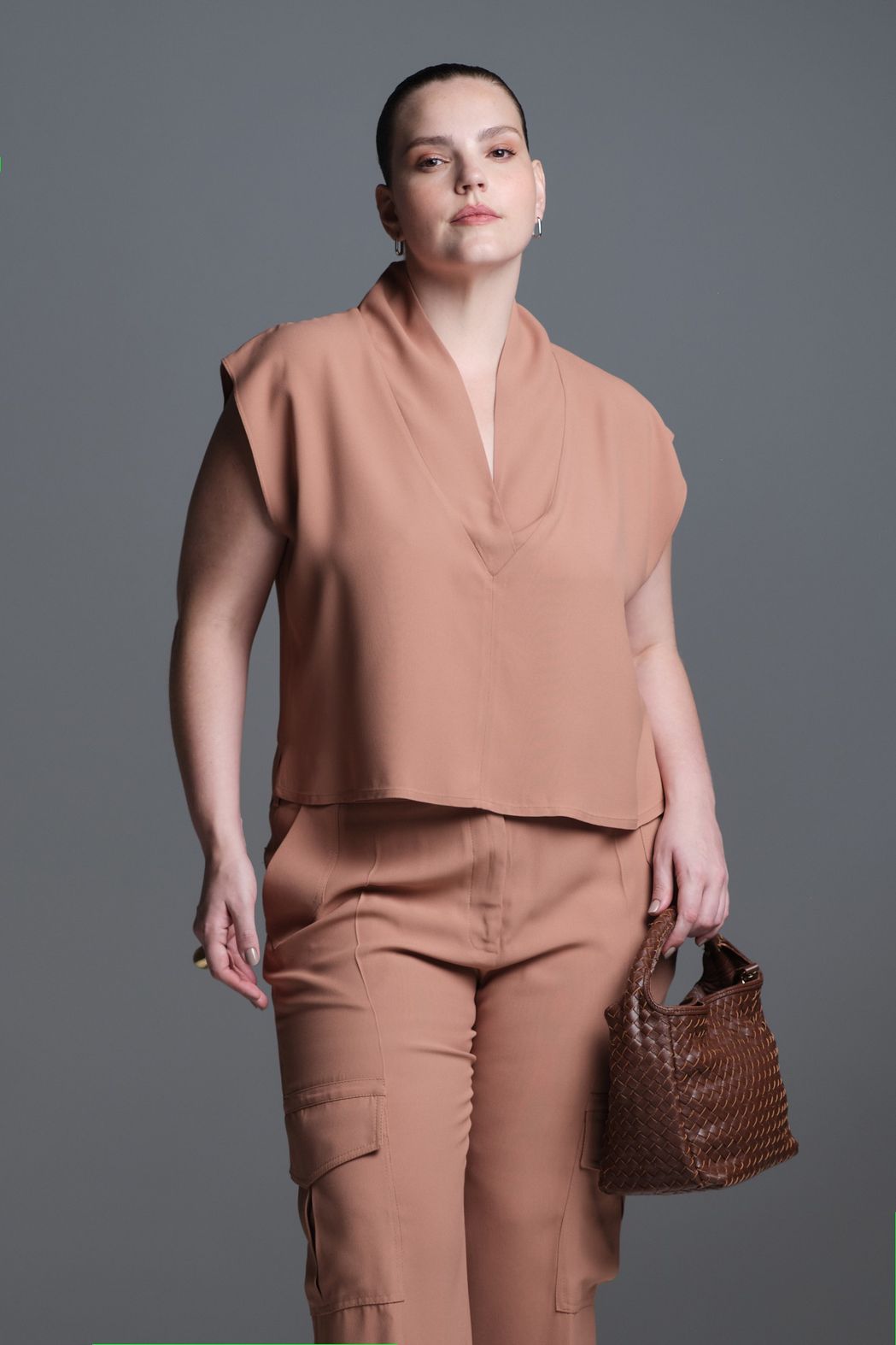 Blusa Crepe Camel Helena
