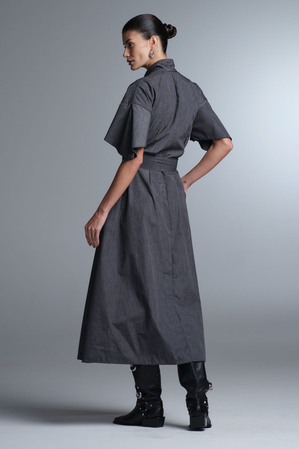 Vestido Alfaiataria Chumbo Fabi