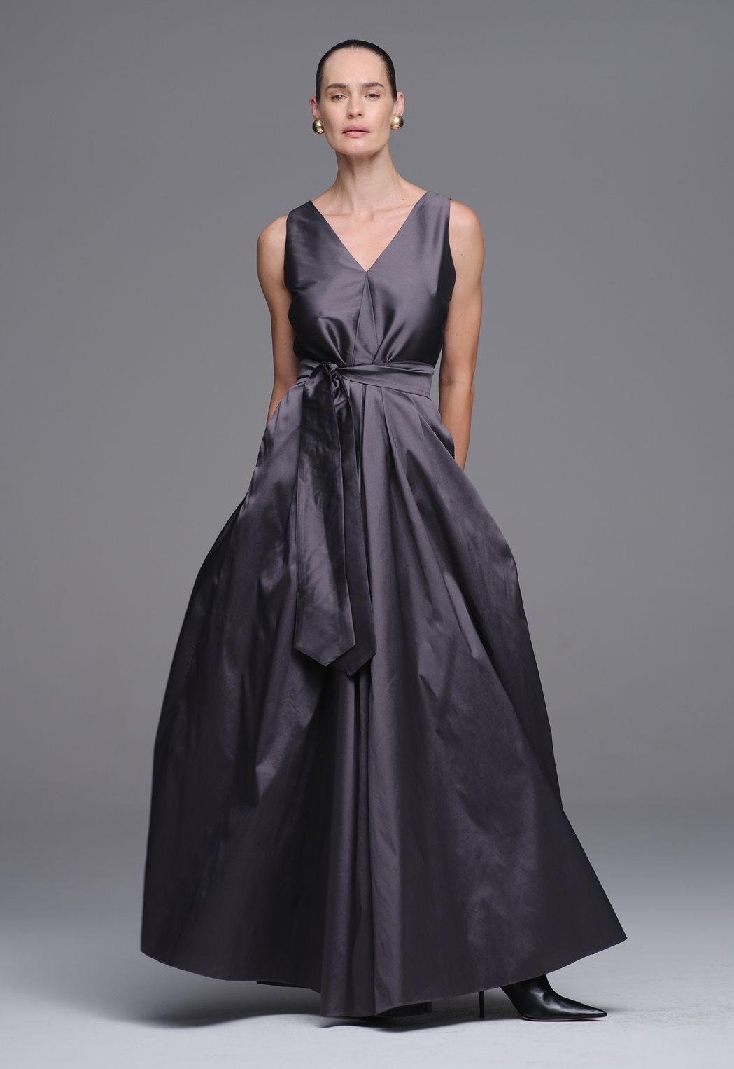 Vestido Tafetá Cinza Natalia 