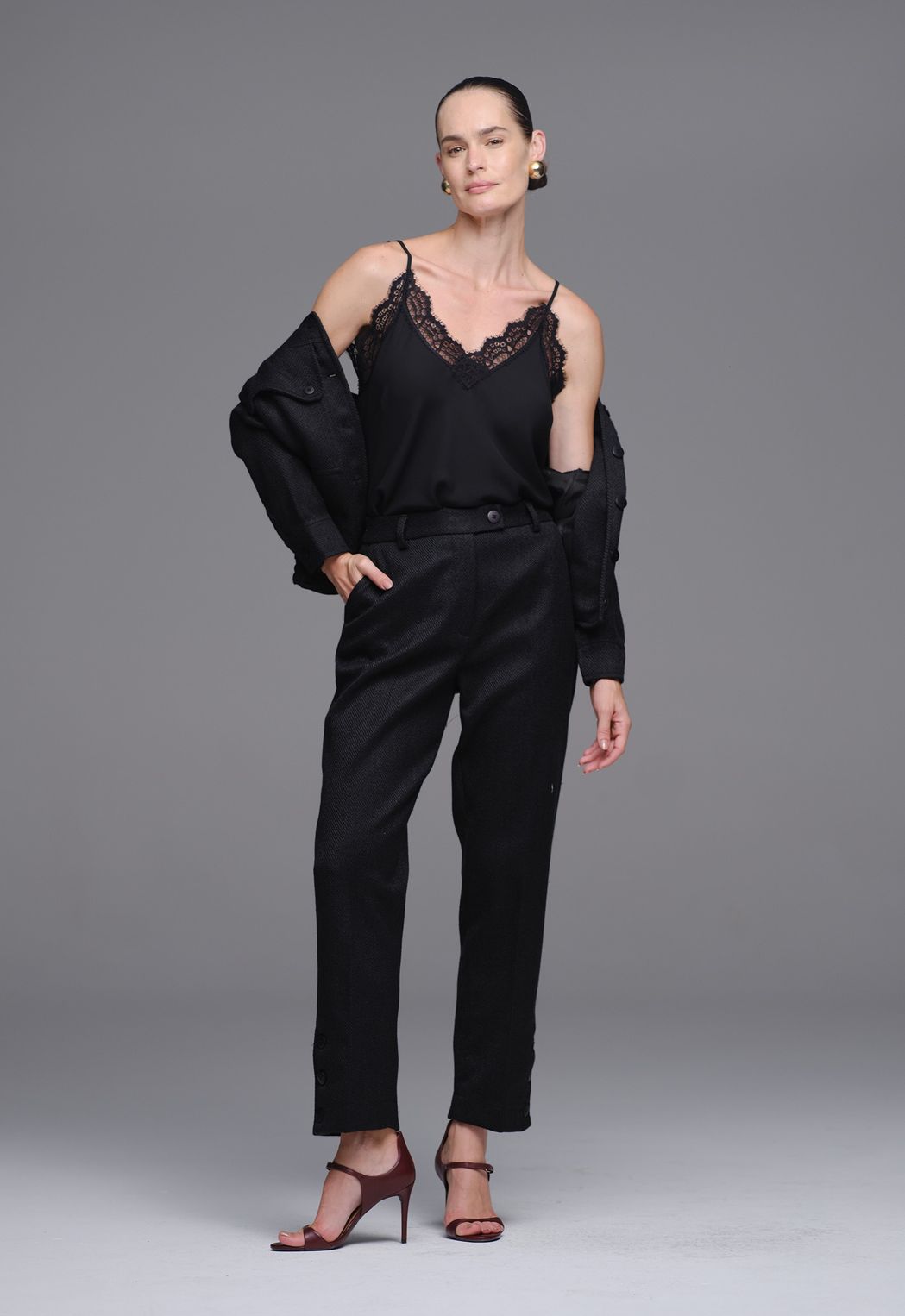 Regata Renda Musseline Preto Vivi 