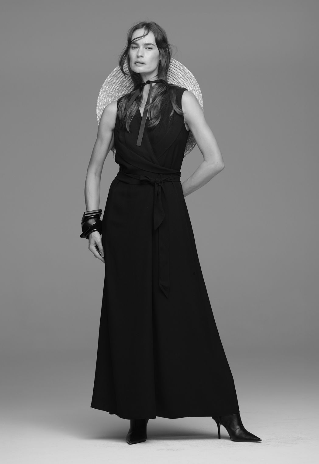 Vestido Viscose Com Renda Preto Mônica