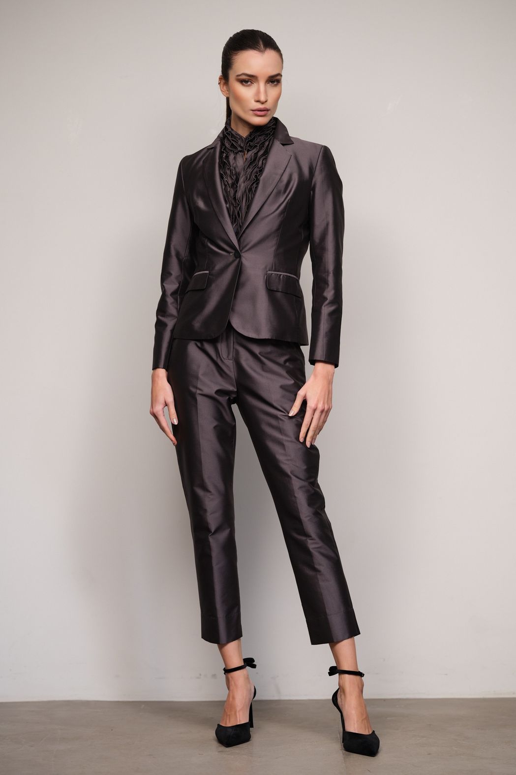 Blazer Tafetá Chumbo Dominique CB